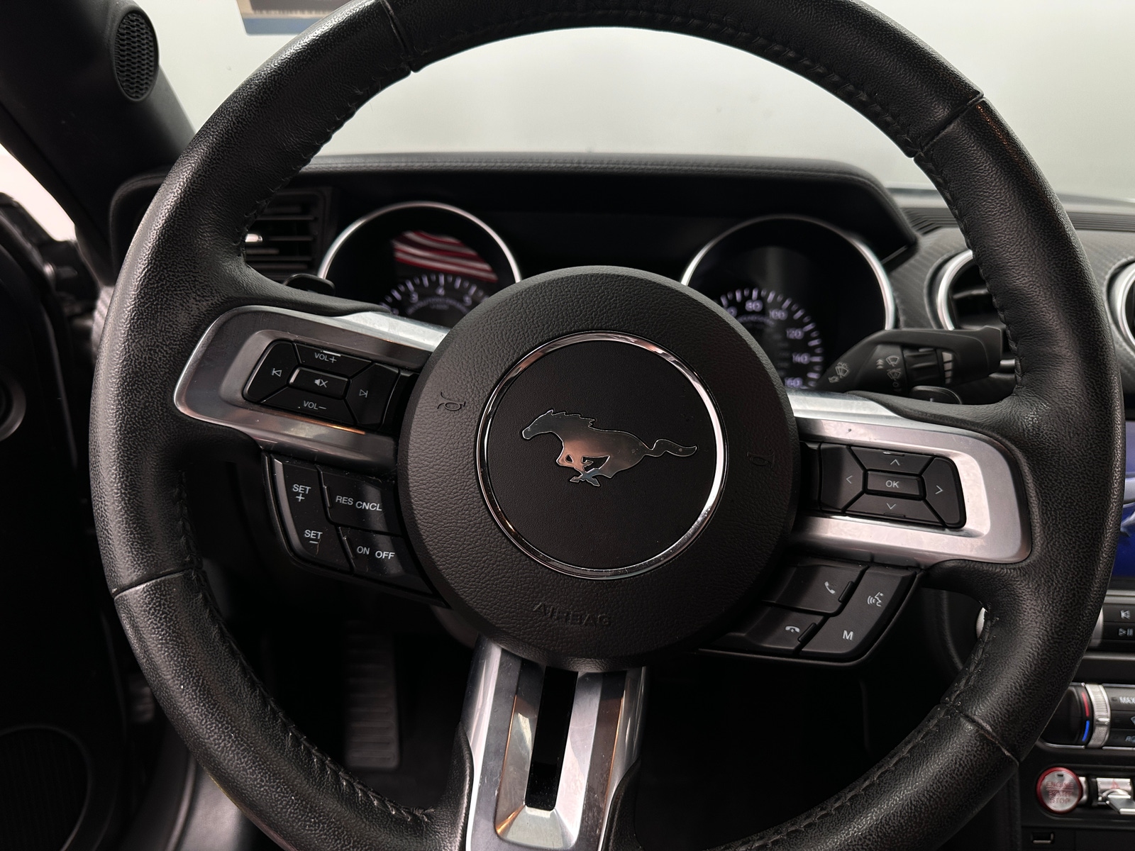 Thumbnail: 2021 Ford Mustang - 4