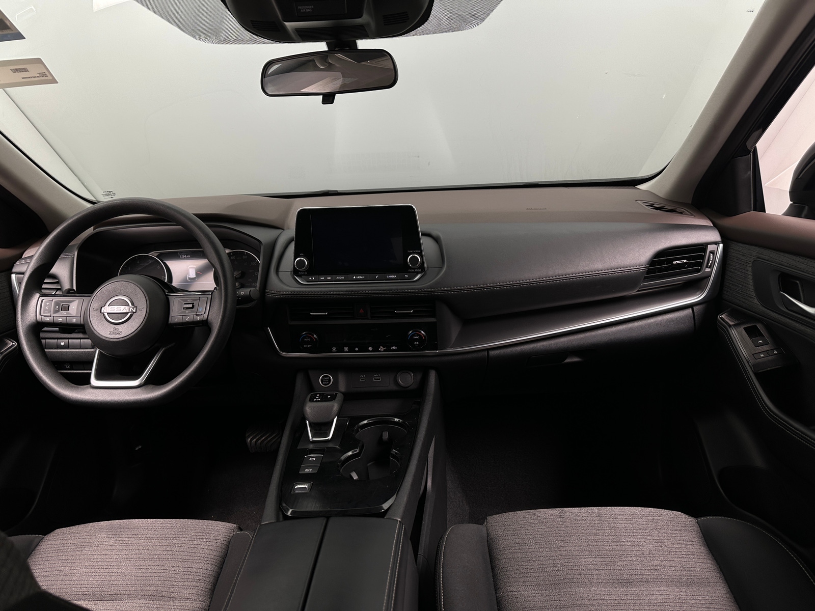 Thumbnail: 2023 Nissan Rogue - 3