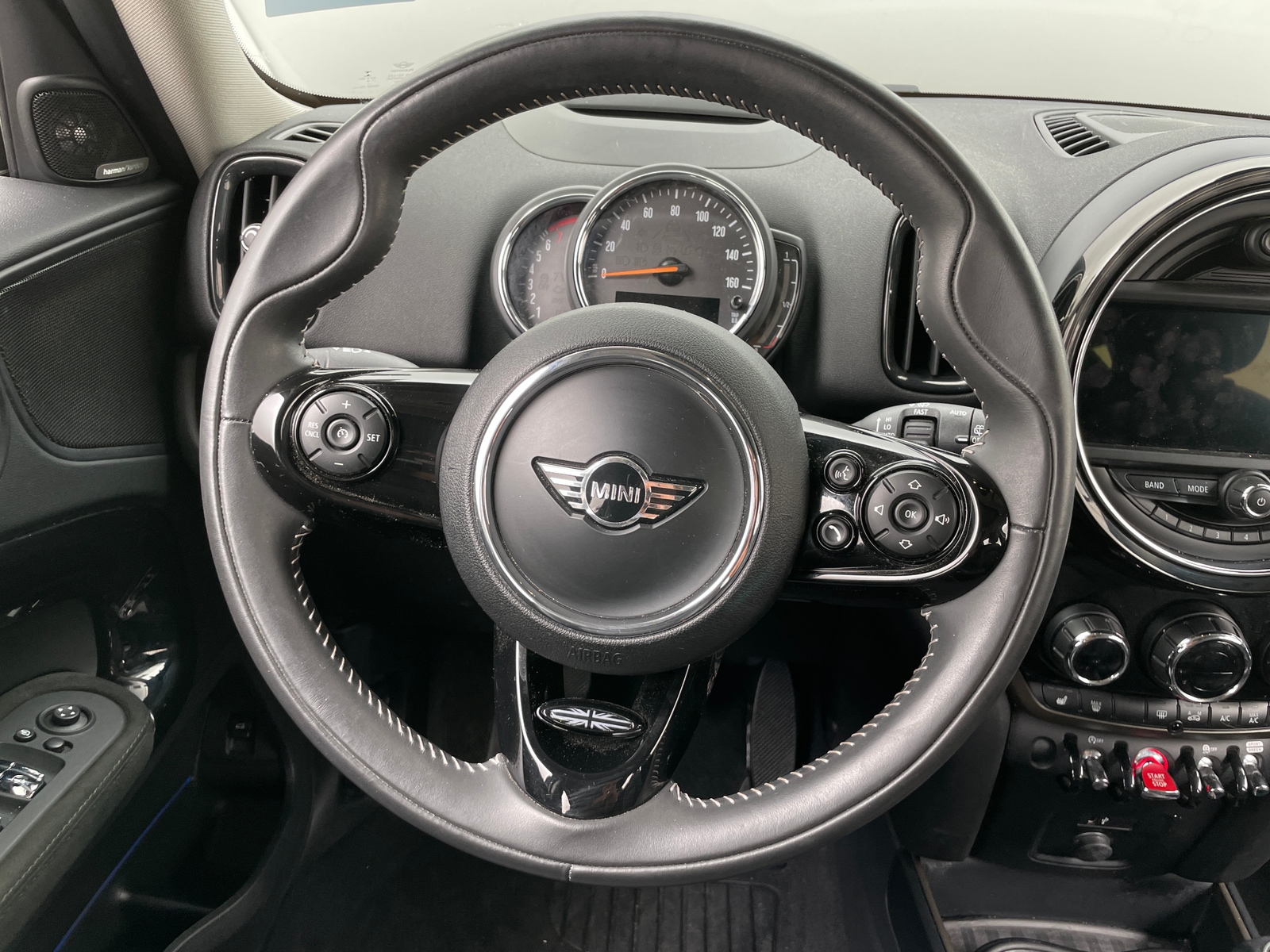 Thumbnail: 2019 MINI Cooper Countryman - 4