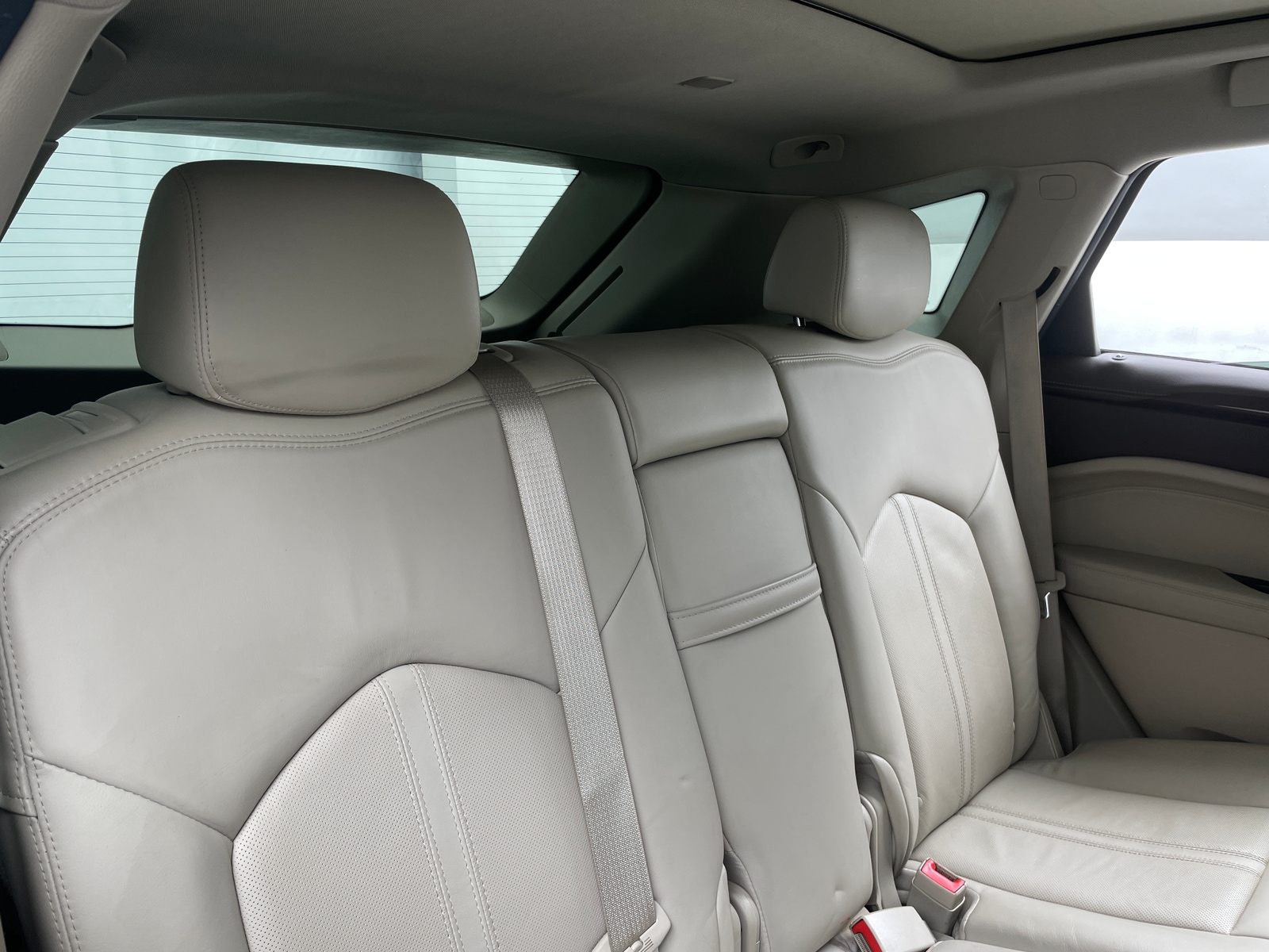 Thumbnail: 2016 Cadillac SRX - 5