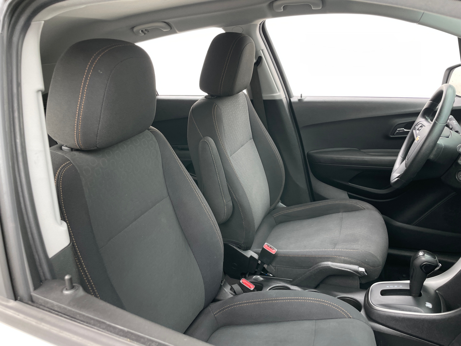 Thumbnail: 2019 Chevrolet Trax - 2