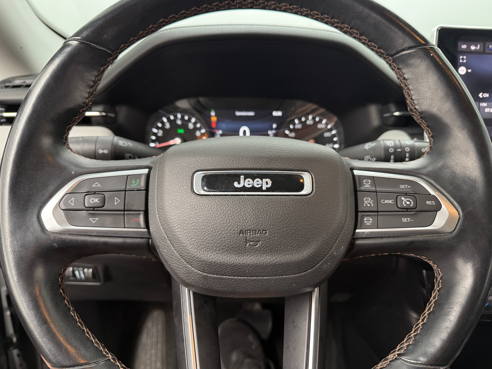 Thumbnail: 2022 Jeep Compass - 4