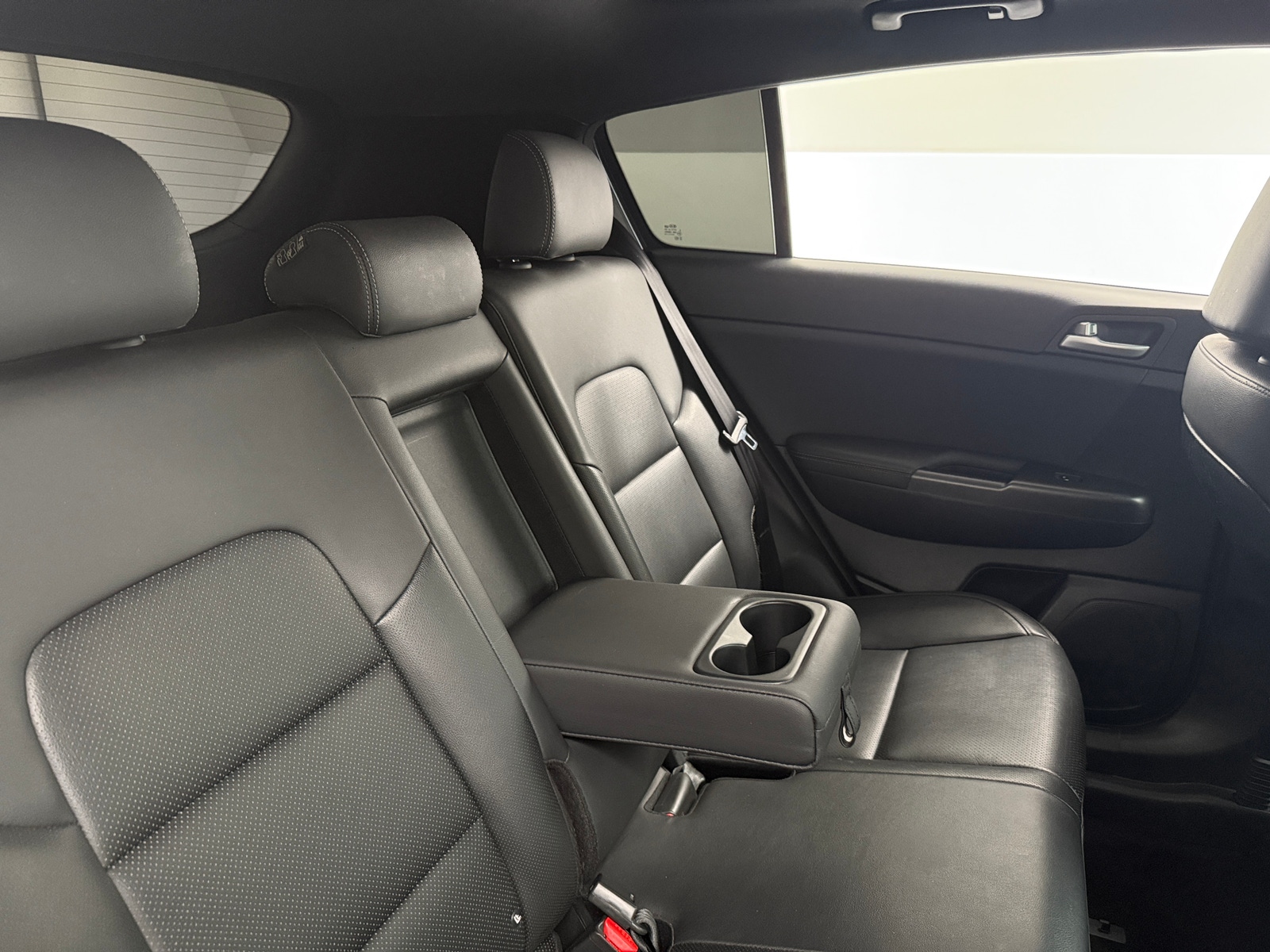 Thumbnail: 2022 Kia Sportage - 5
