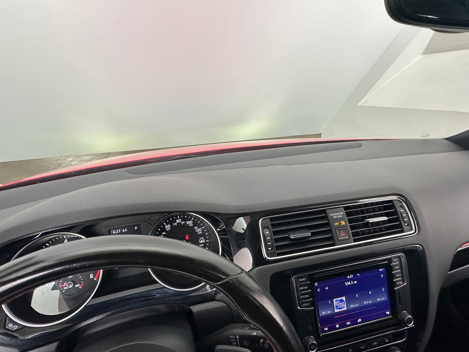 Thumbnail: 2017 Volkswagen Jetta - 2