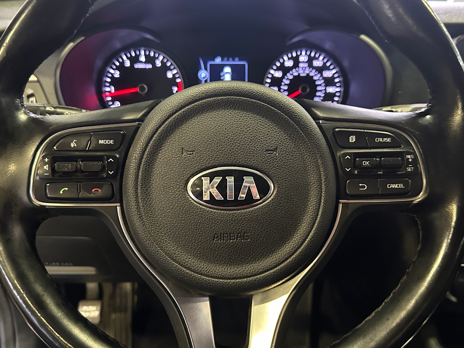 Thumbnail: 2017 Kia Optima - 4