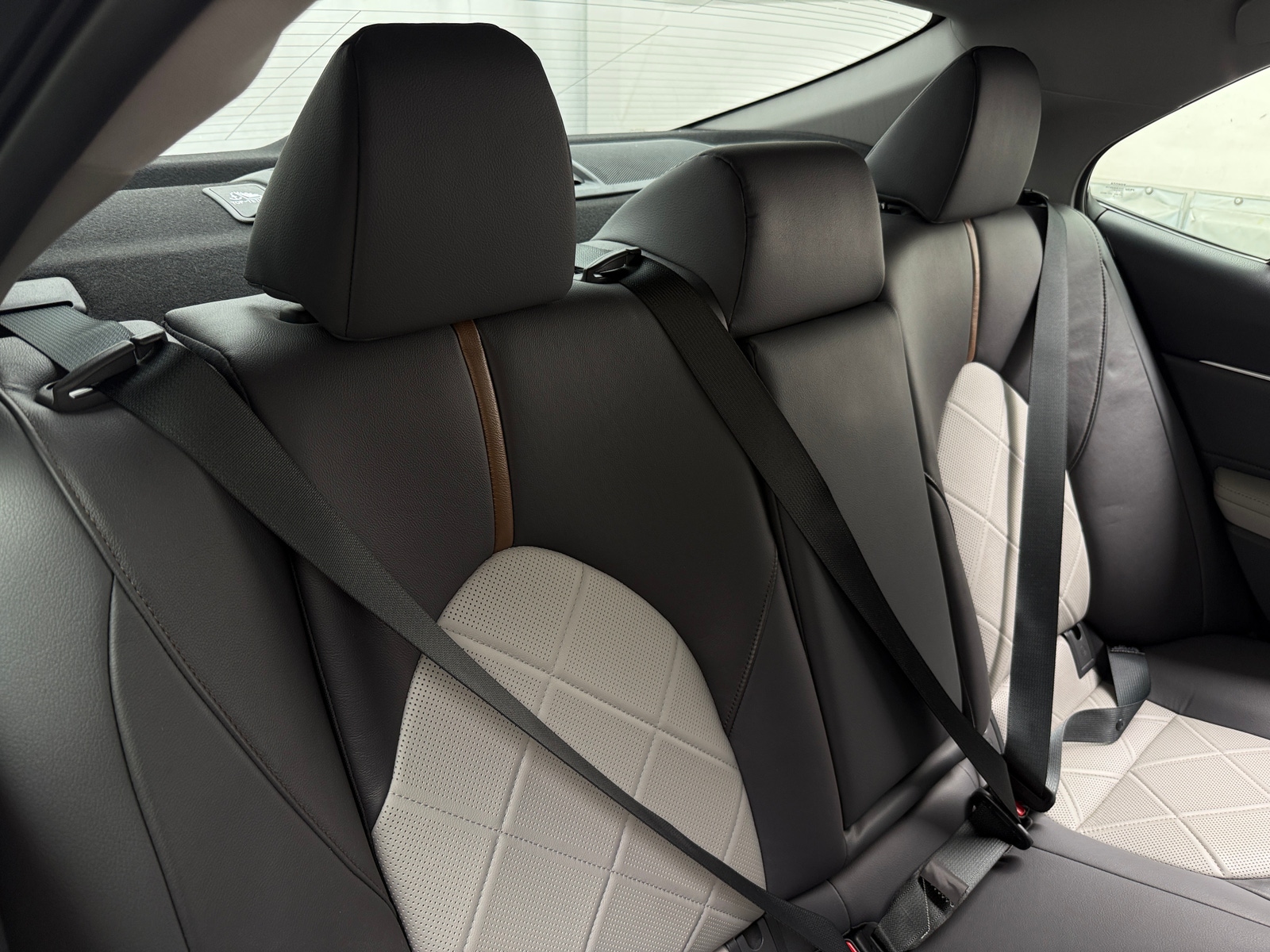 Thumbnail: 2018 Toyota Camry - 6
