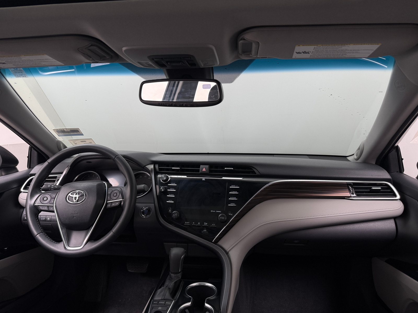 Thumbnail: 2018 Toyota Camry - 3