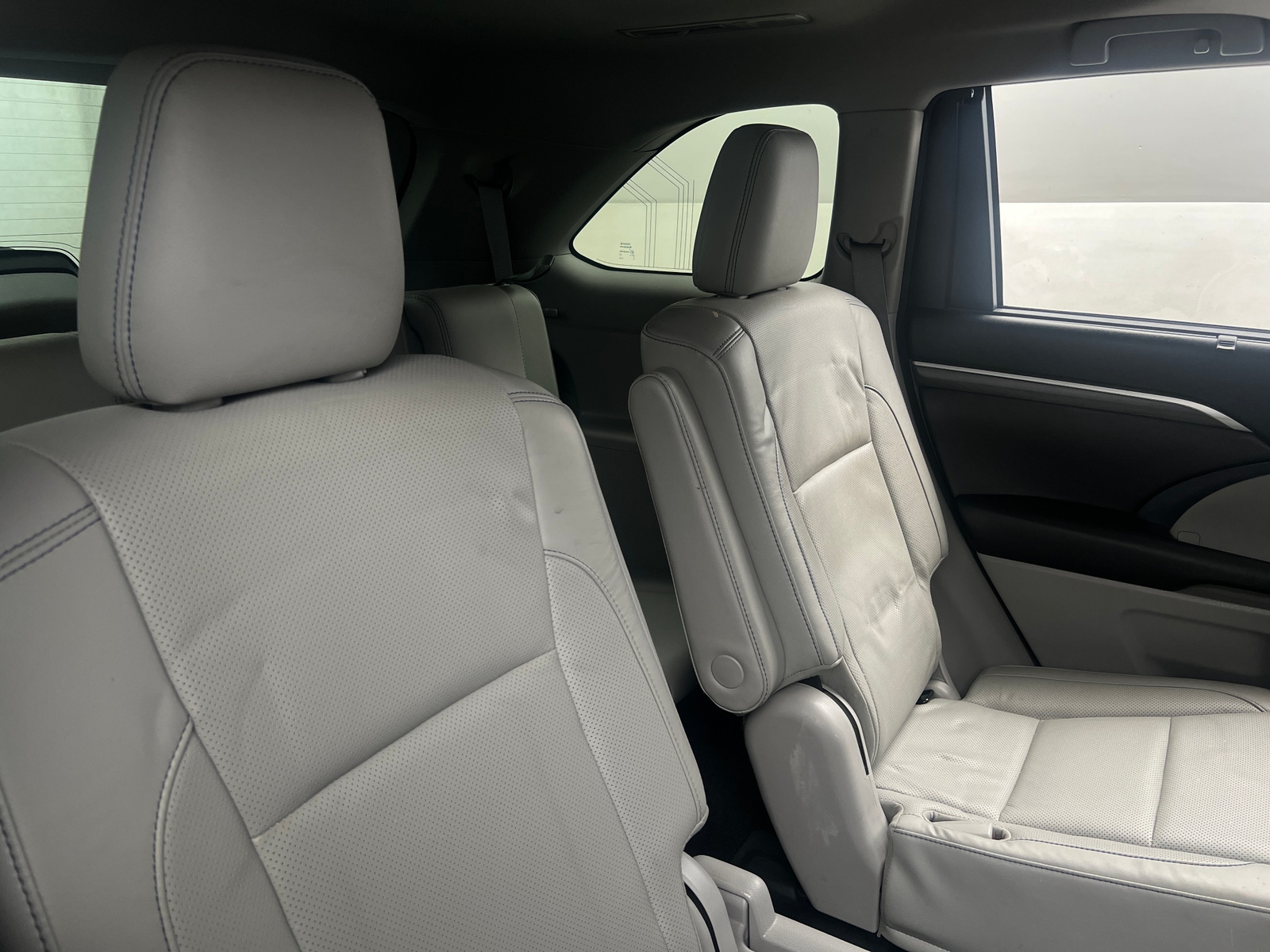 Thumbnail: 2018 Toyota Highlander - 5
