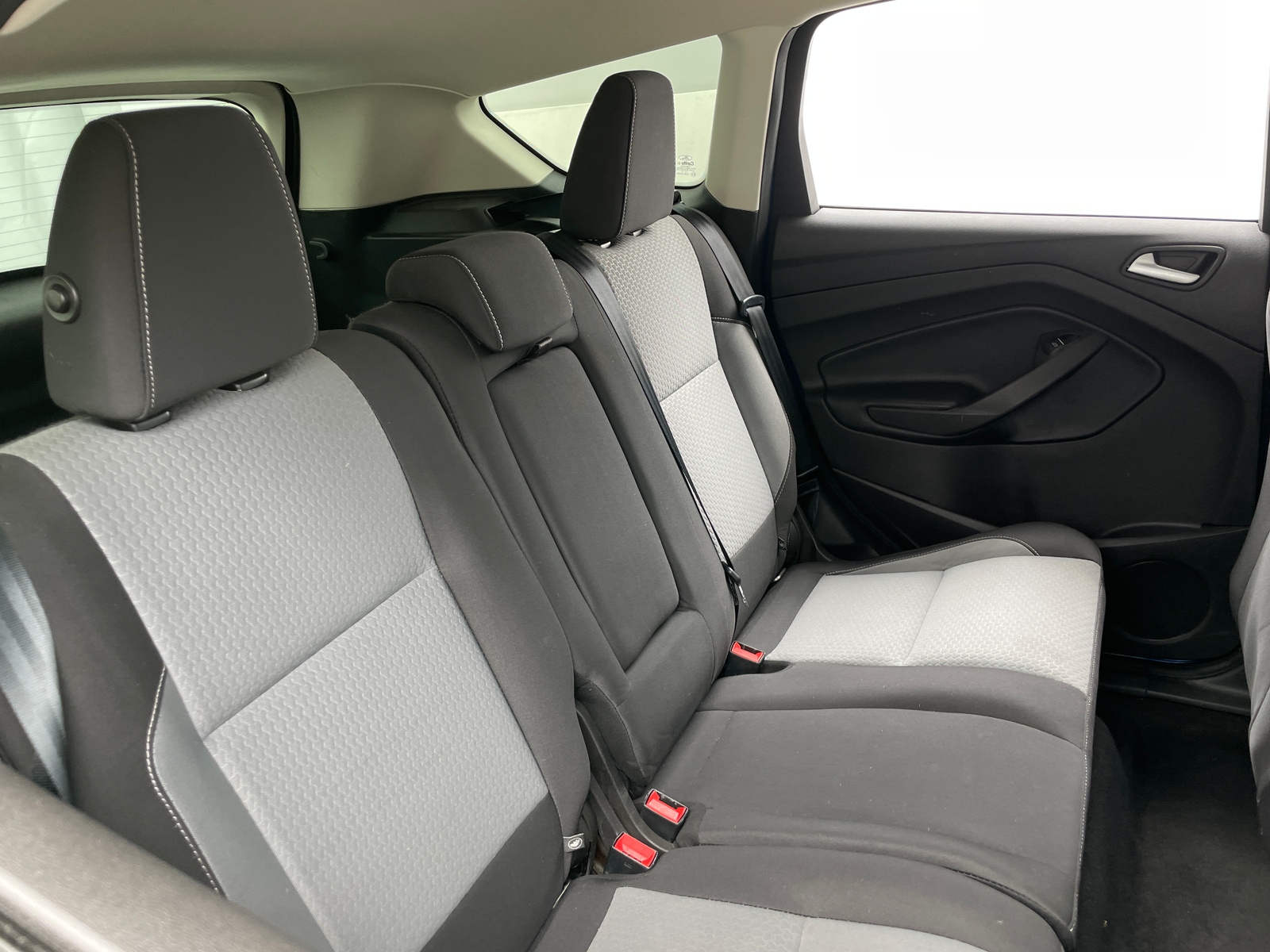 Thumbnail: 2019 Ford Escape - 6