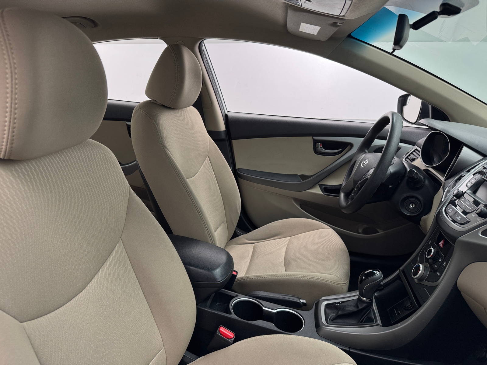 Thumbnail: 2015 Hyundai Elantra - 2