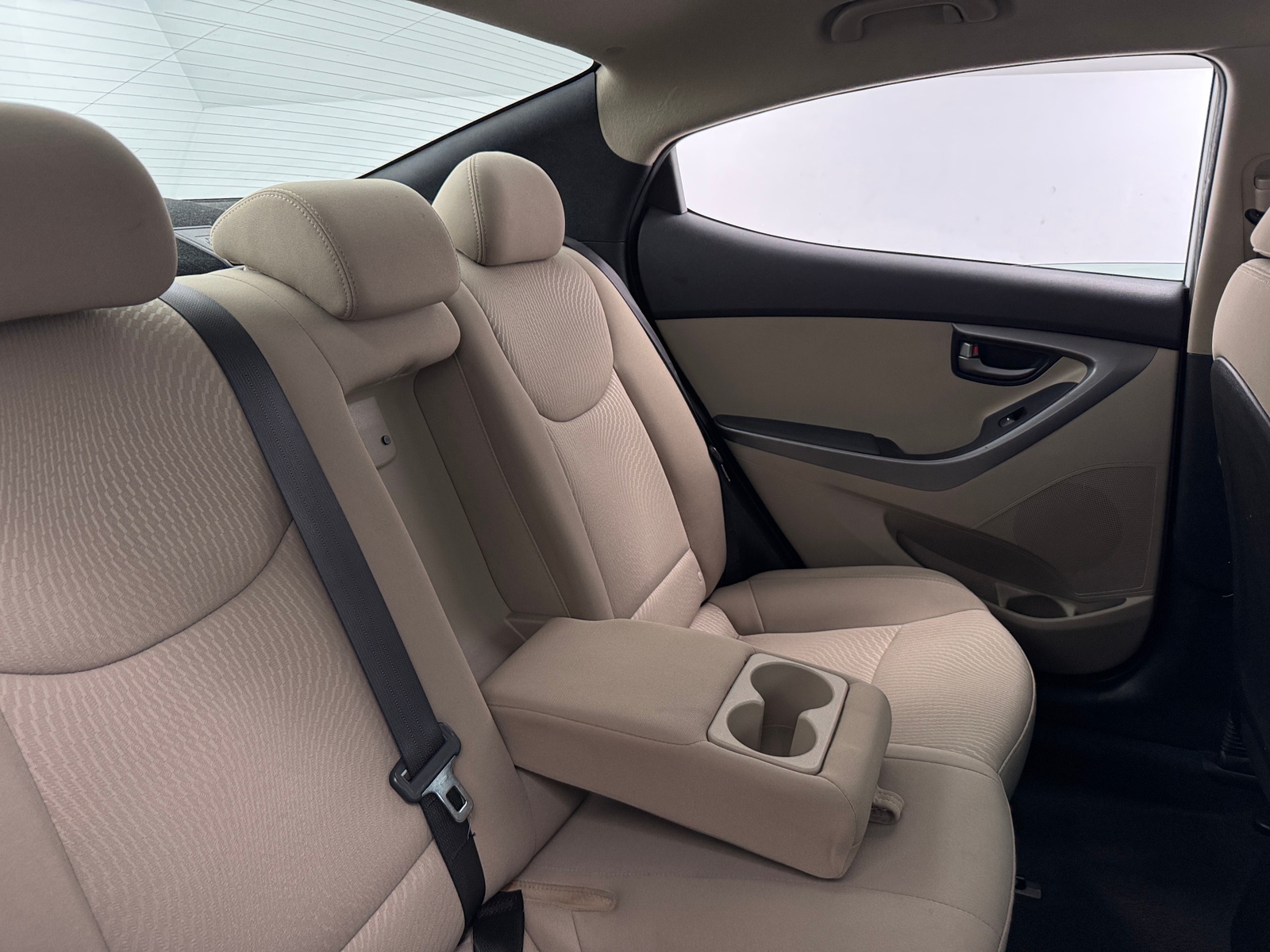 Thumbnail: 2015 Hyundai Elantra - 6