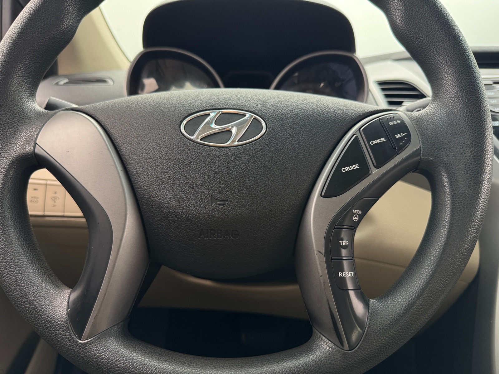 Thumbnail: 2015 Hyundai Elantra - 5