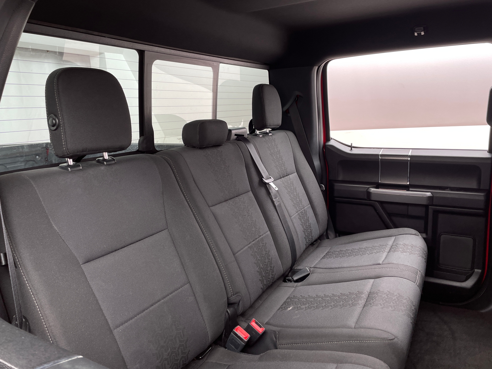 Thumbnail: 2018 Ford Econoline - 6