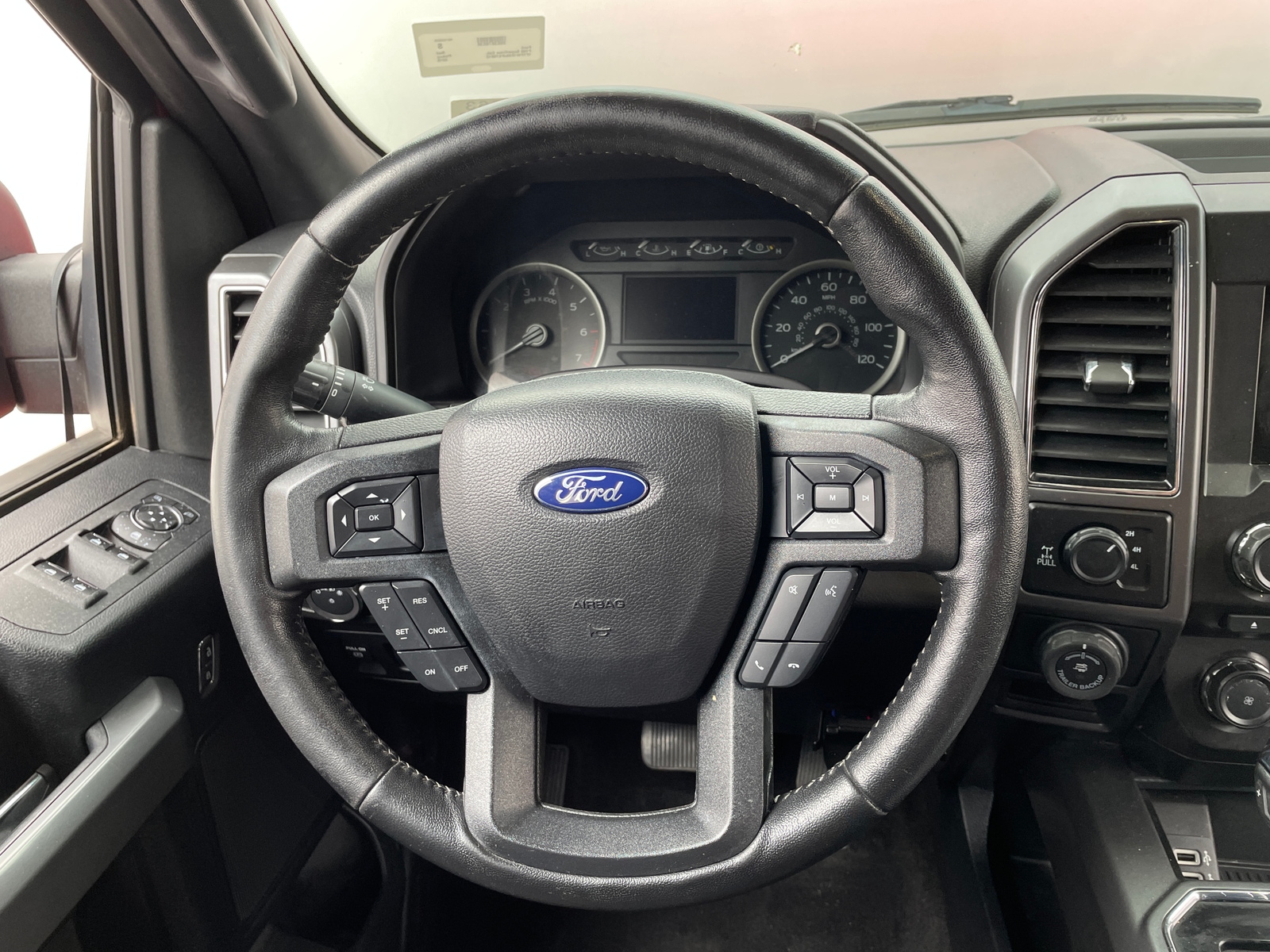 Thumbnail: 2018 Ford Econoline - 5