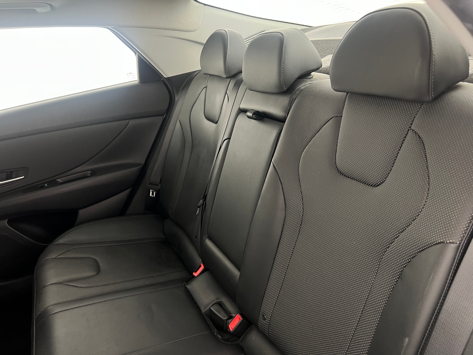 Thumbnail: 2021 Hyundai Elantra - 5
