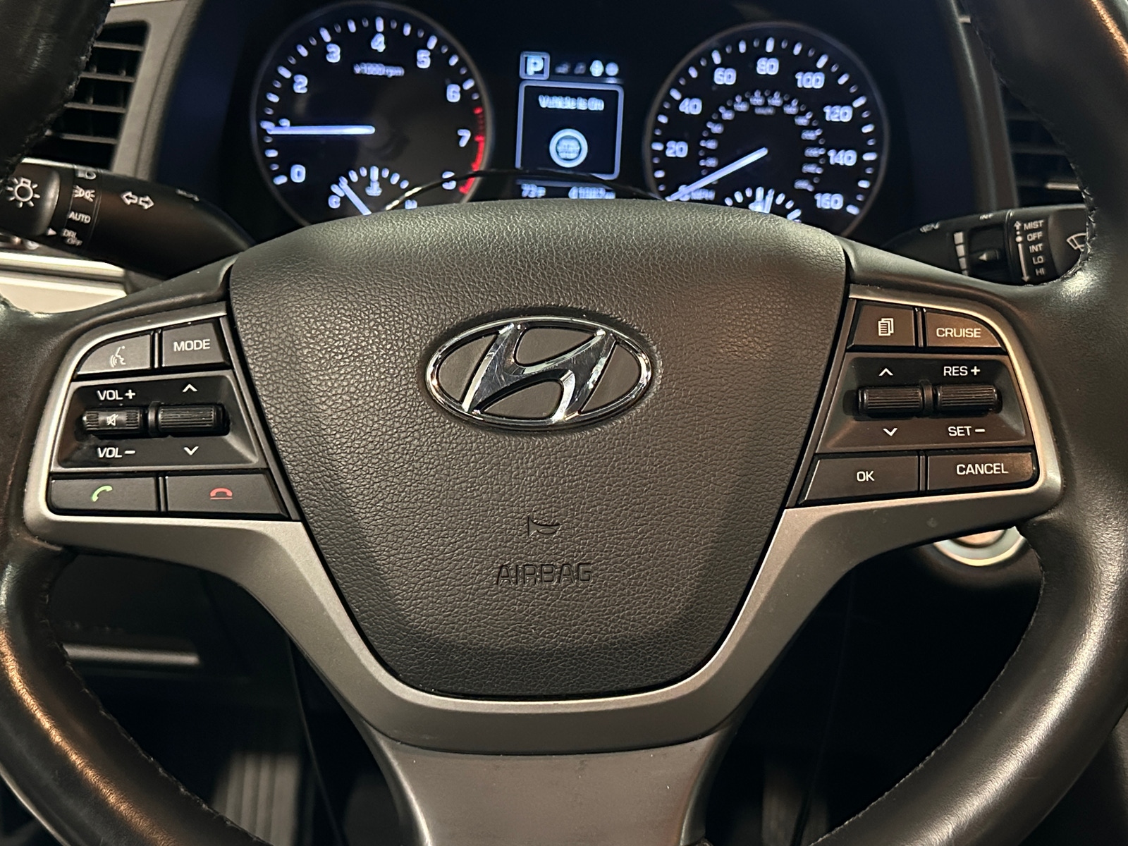 Thumbnail: 2017 Hyundai Elantra - 4