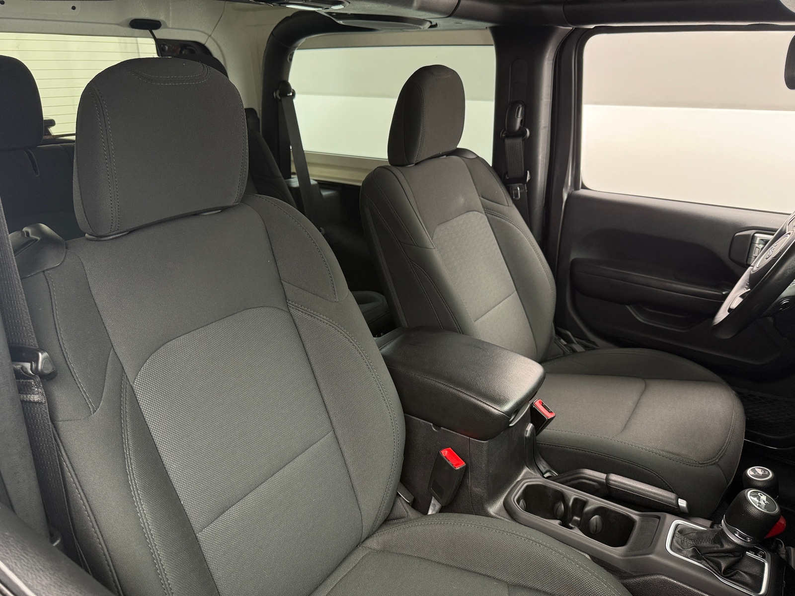 Thumbnail: 2019 Jeep Wrangler - 2