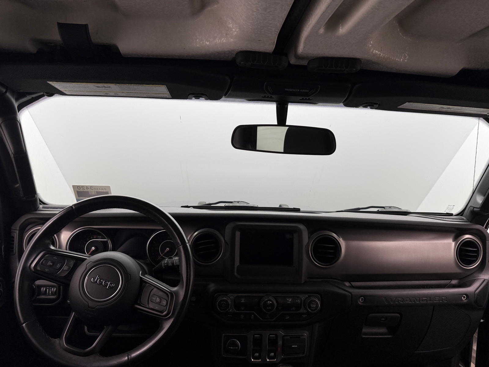 Thumbnail: 2019 Jeep Wrangler - 3