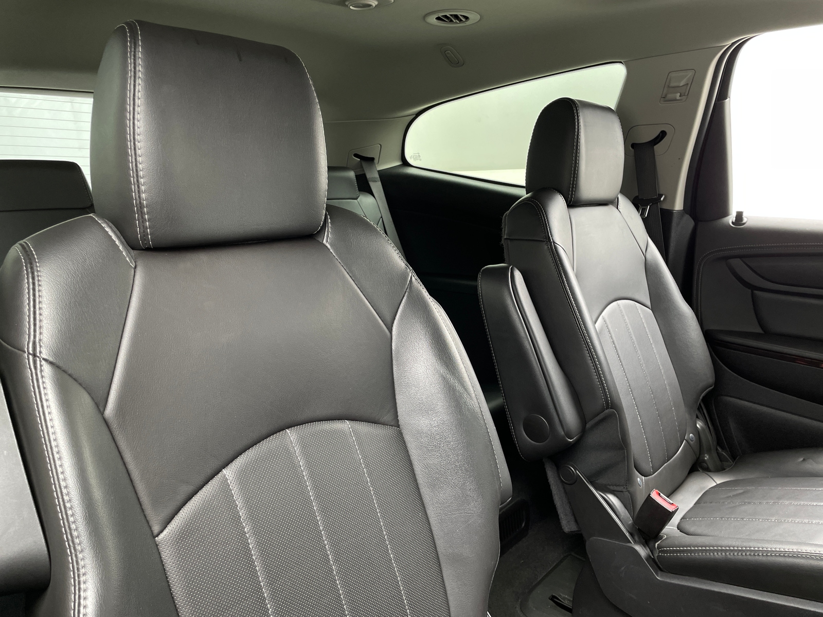 Thumbnail: 2017 Chevrolet Traverse - 5