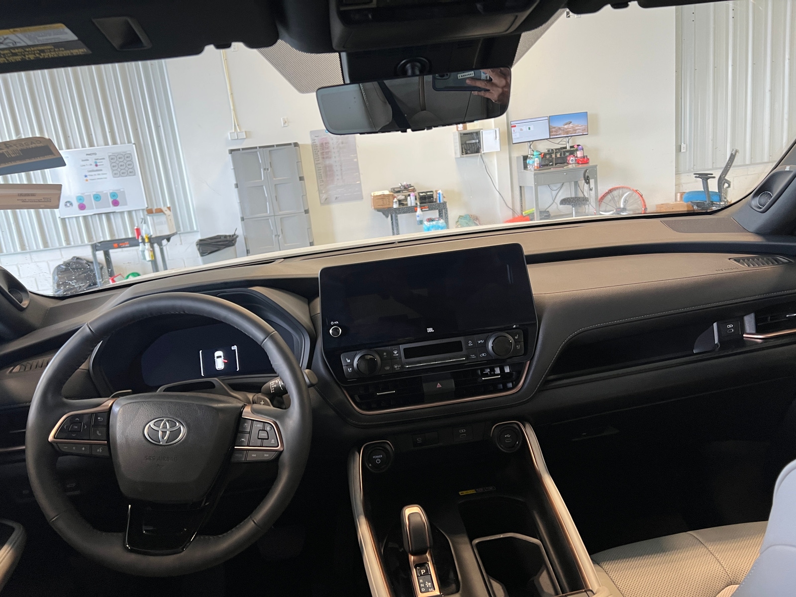Thumbnail: 2025 Toyota Grand Highlander - 2