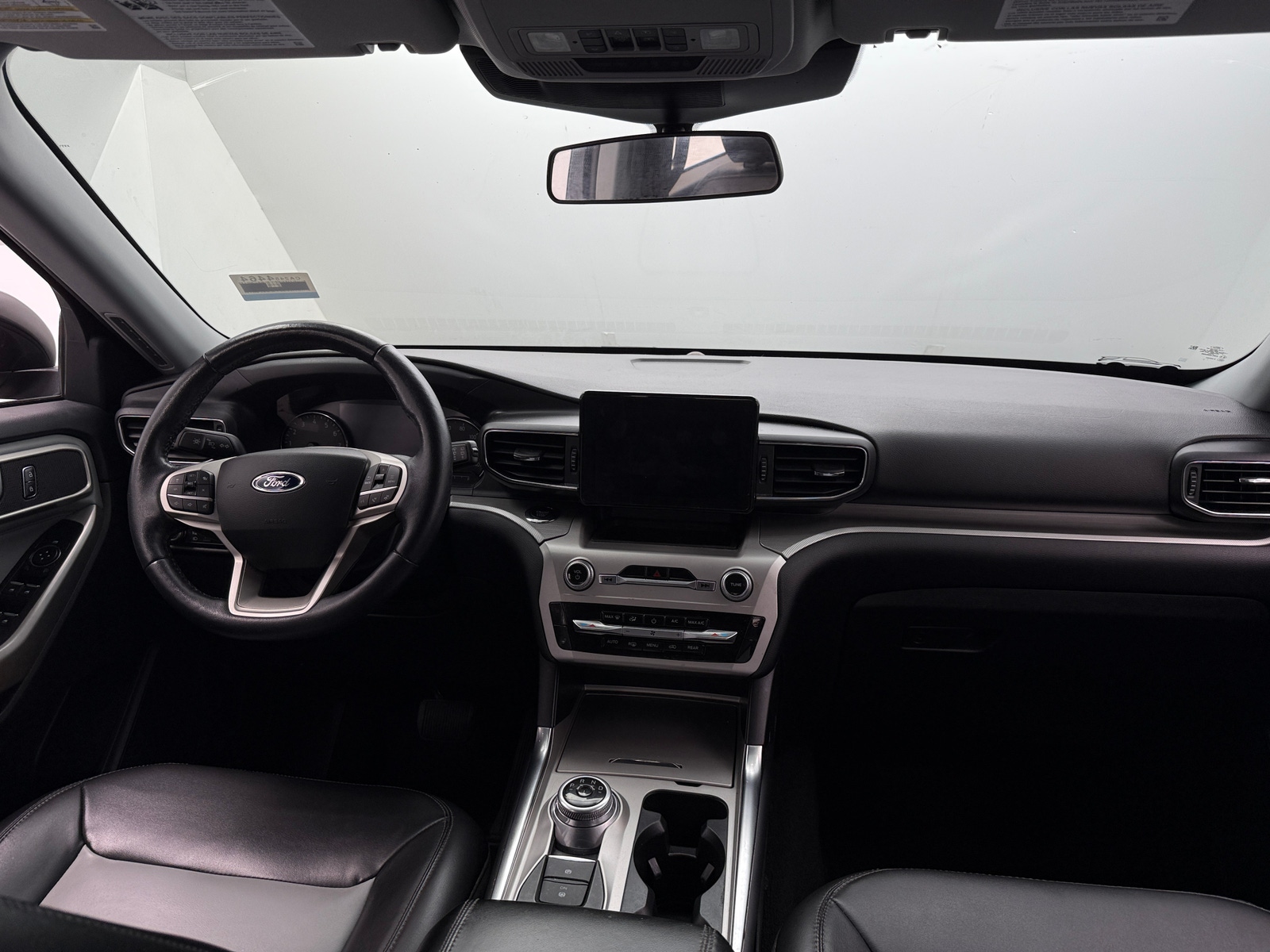 Thumbnail: 2022 Ford Explorer - 2
