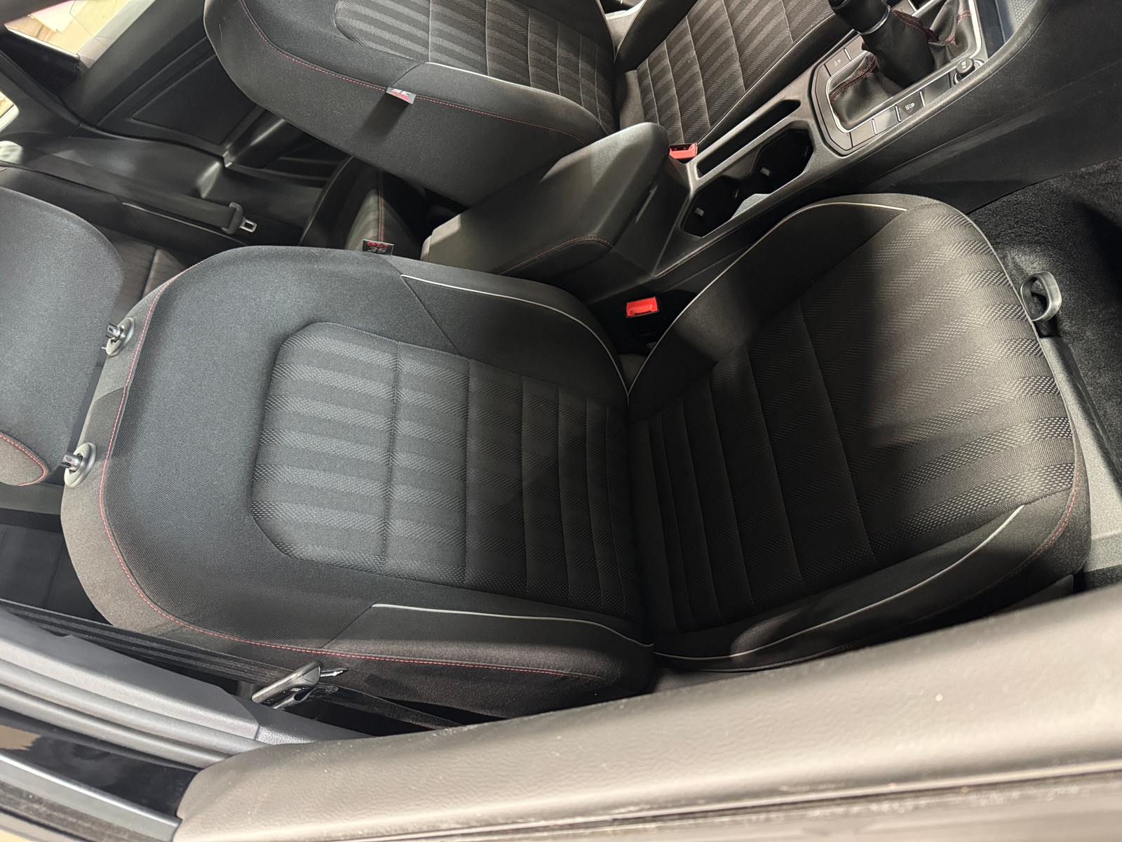 Thumbnail: 2019 Volkswagen Jetta - 2