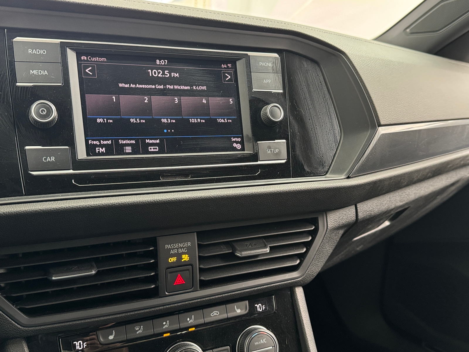 Thumbnail: 2019 Volkswagen Jetta - 4