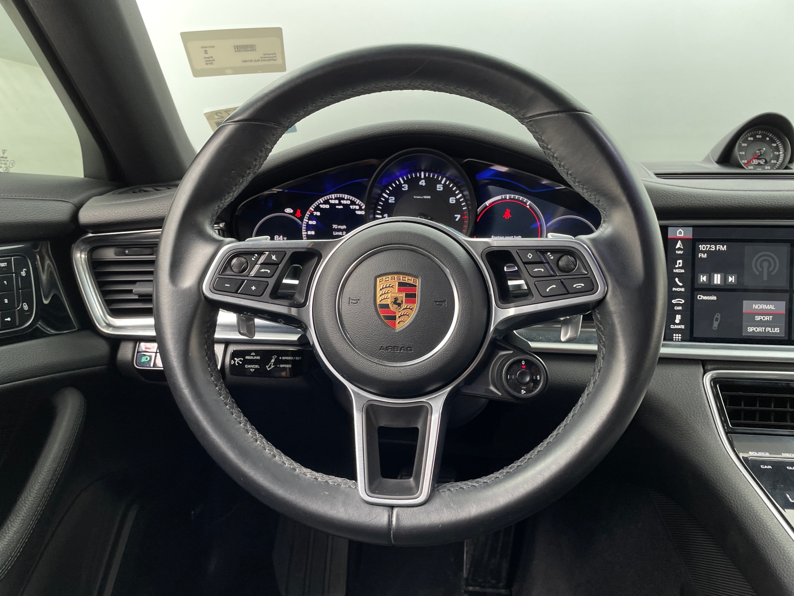 Thumbnail: 2018 Porsche Panamera - 4
