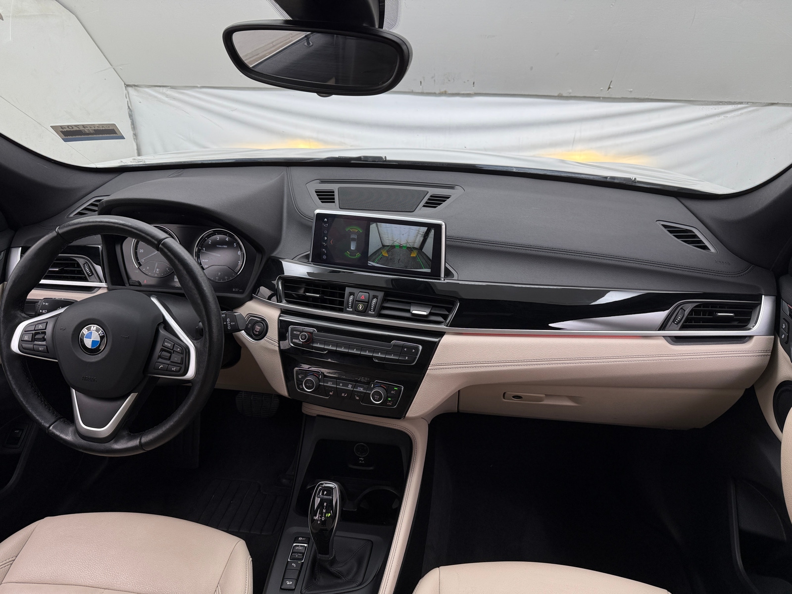 Thumbnail: 2021 BMW X1 - 2