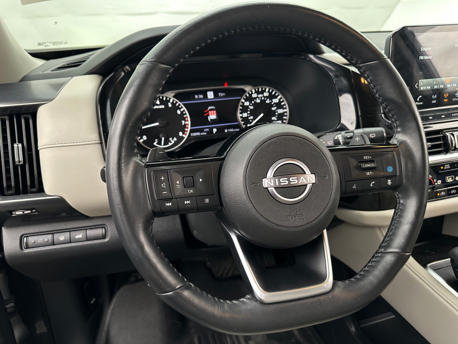 Thumbnail: 2023 Nissan Pathfinder - 4