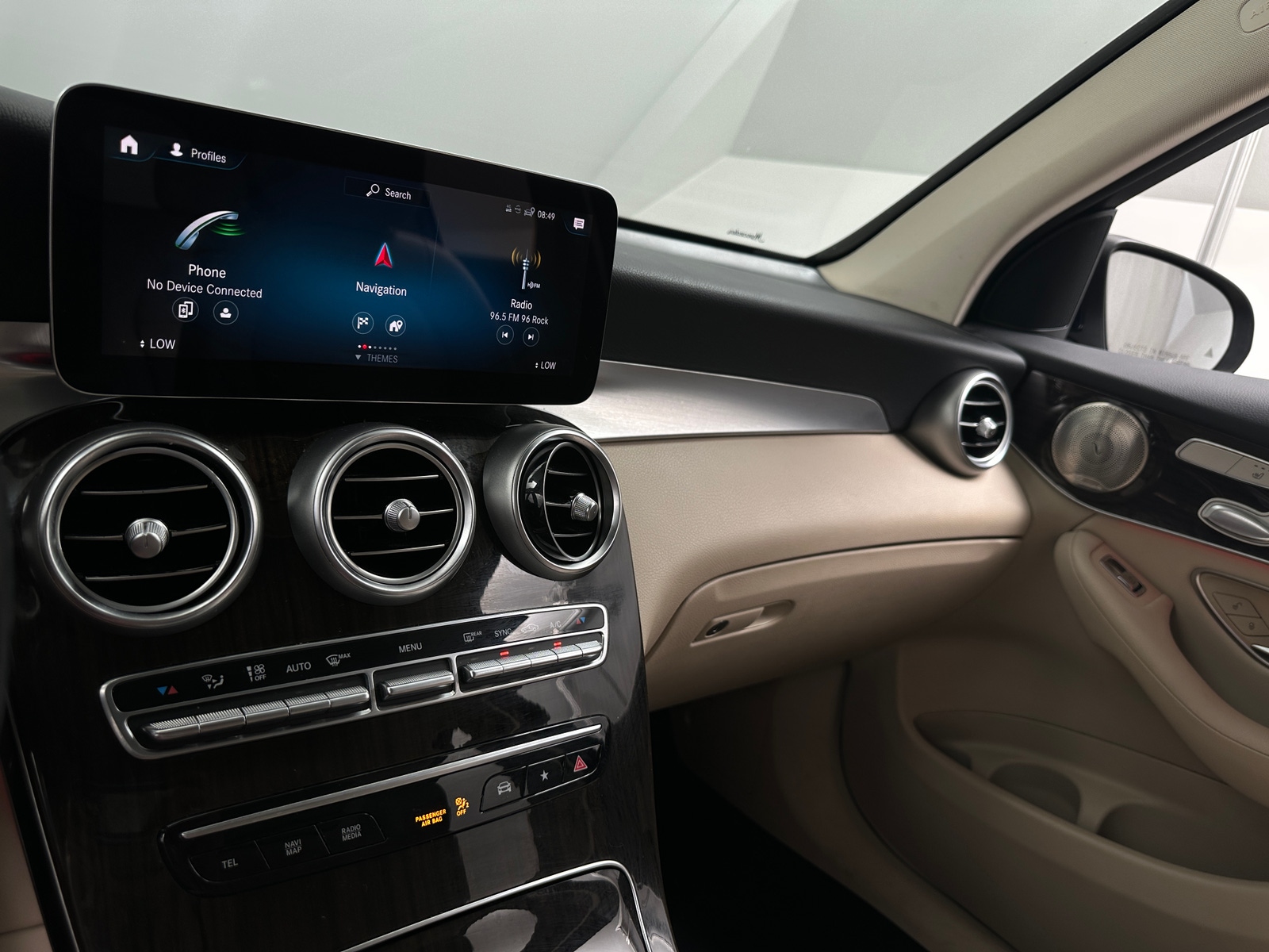 Thumbnail: 2021 Mercedes-Benz GLC - 3