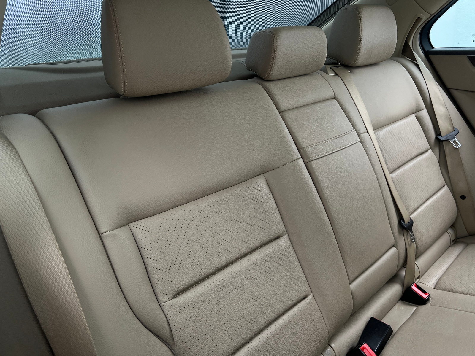 Thumbnail: 2010 Mercedes-Benz E-Class - 5
