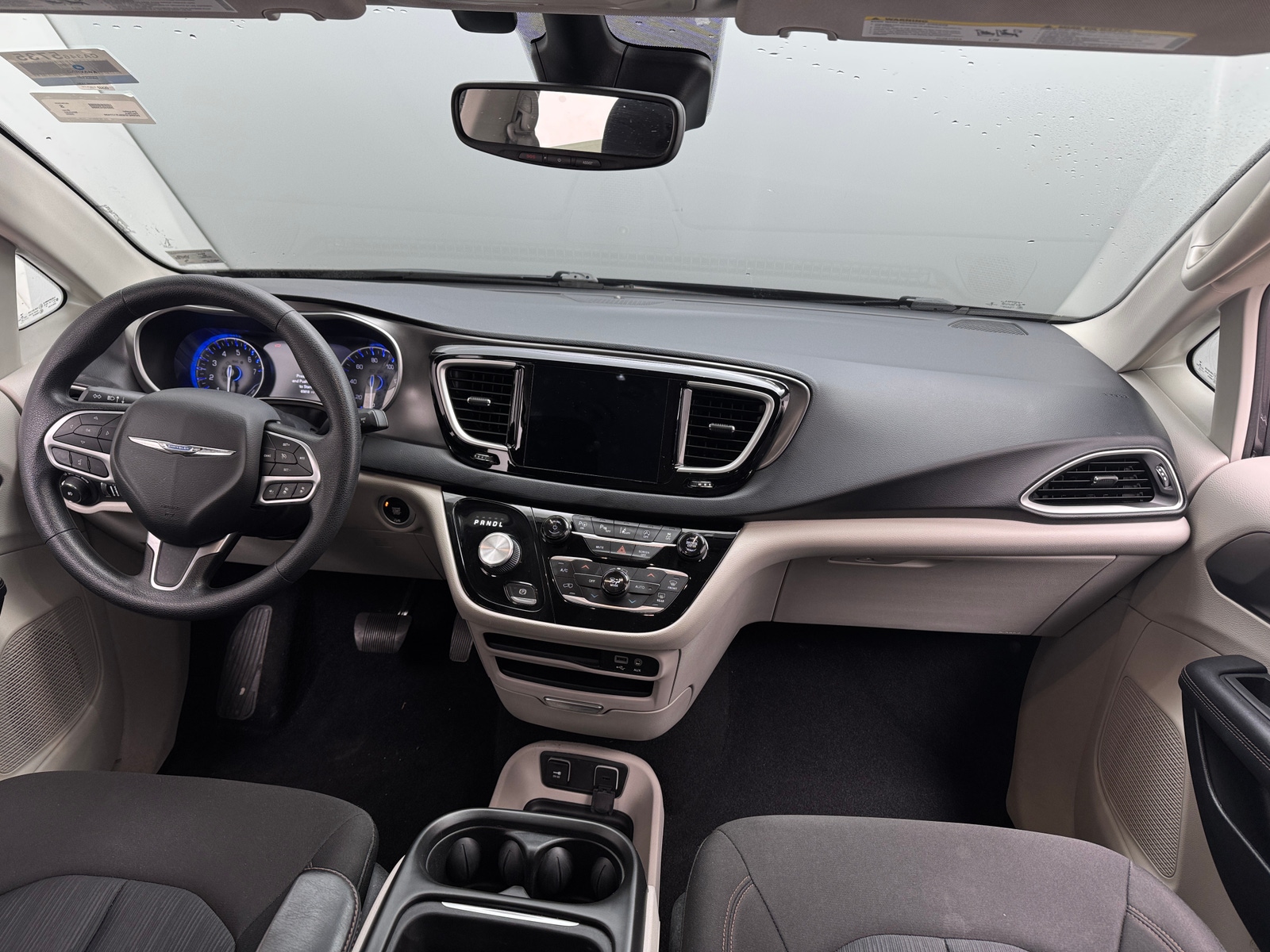 Thumbnail: 2020 Chrysler Pacifica - 3