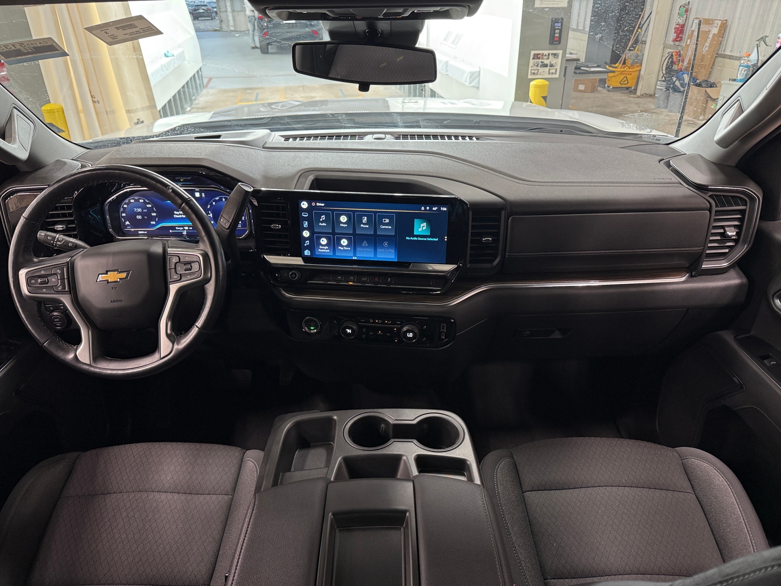 Thumbnail: 2022 Chevrolet Silverado 1500 - 3