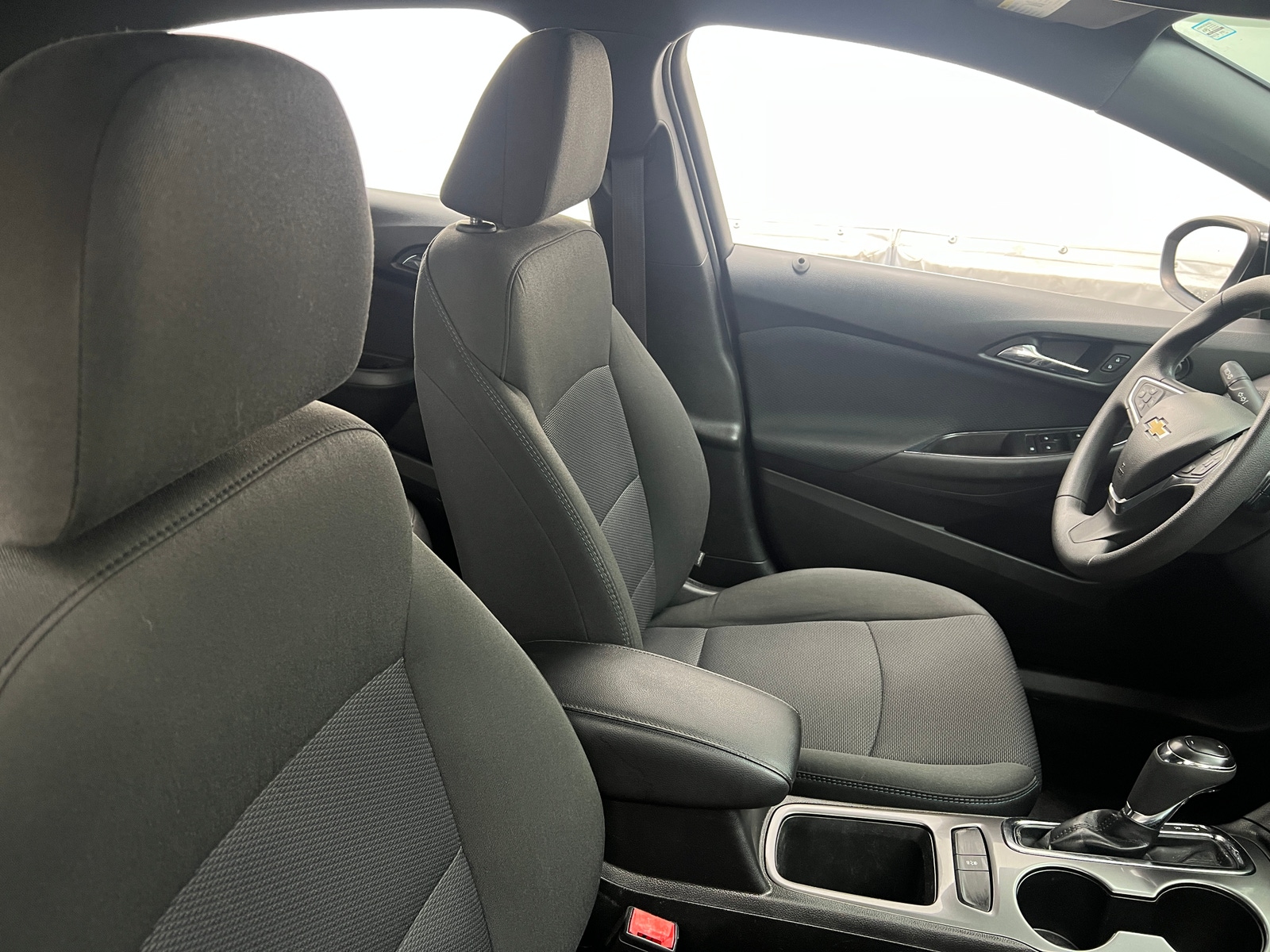 Thumbnail: 2017 Chevrolet Cruze - 2