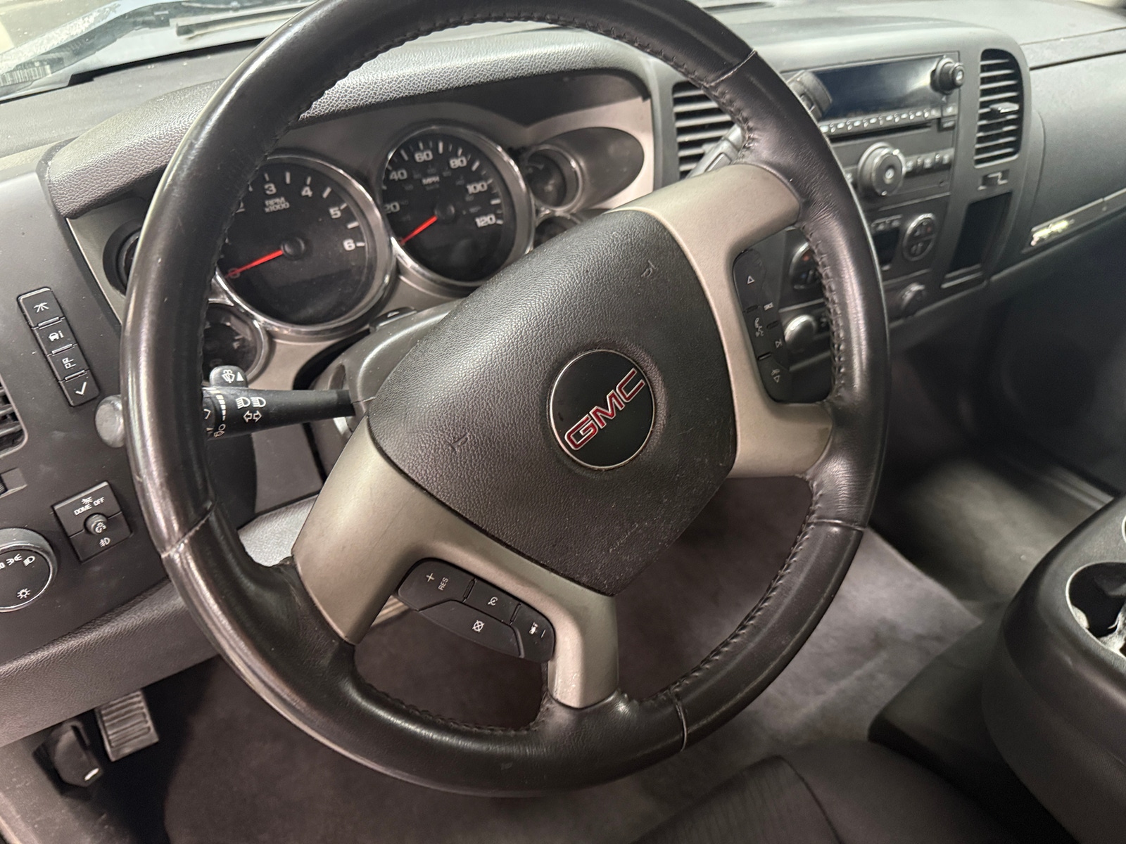 Thumbnail: 2012 GMC Sierra 1500 - 5