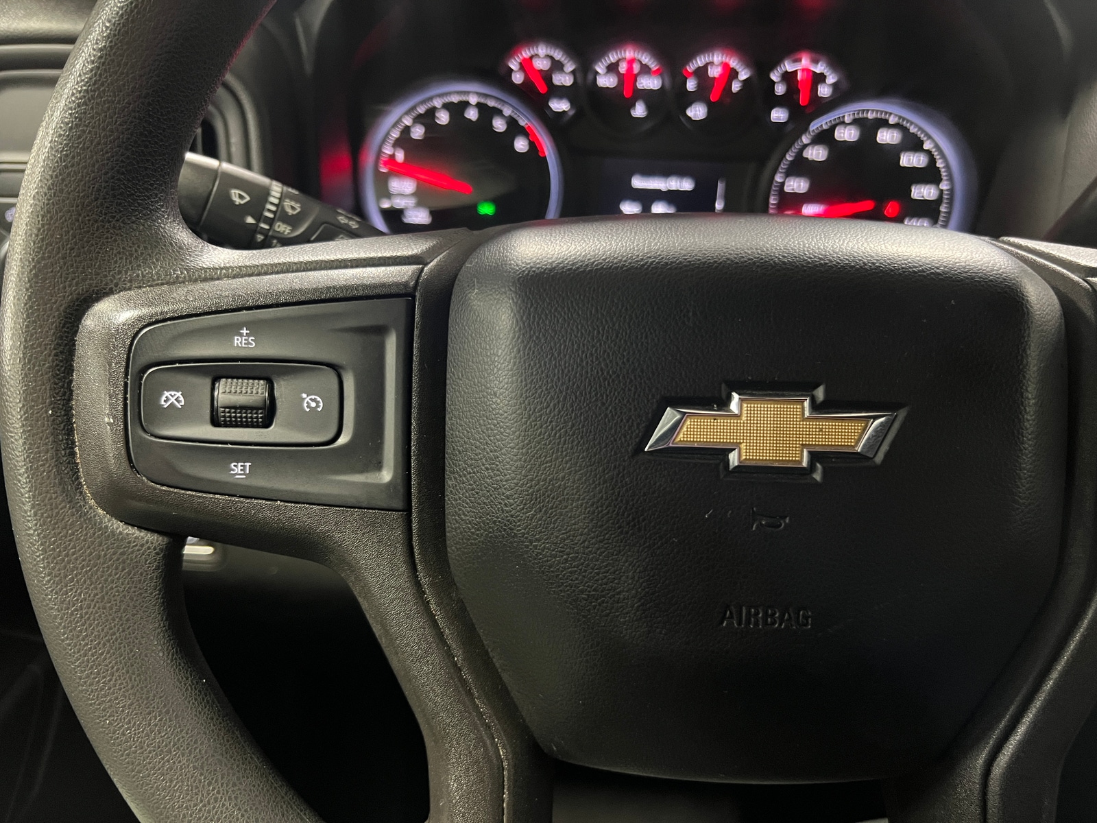 Thumbnail: 2020 Chevrolet Silverado 1500 - 5