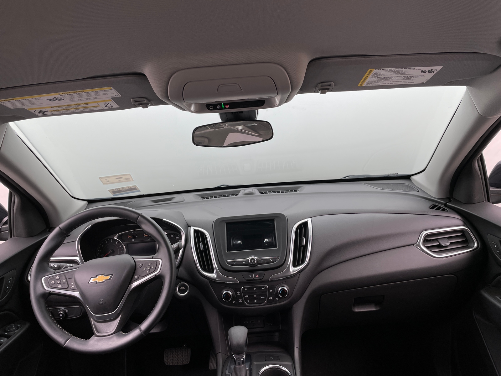 Thumbnail: 2023 Chevrolet Equinox - 3