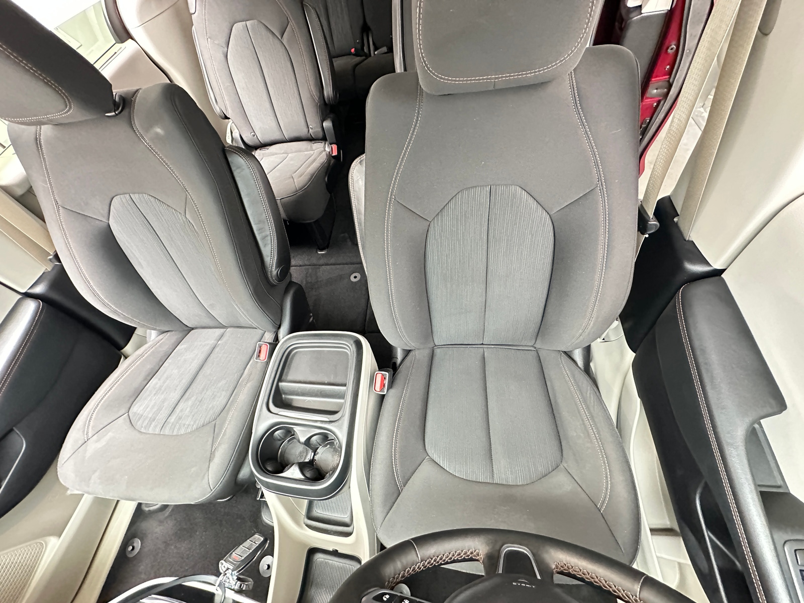 Thumbnail: 2019 Chrysler Pacifica - 2