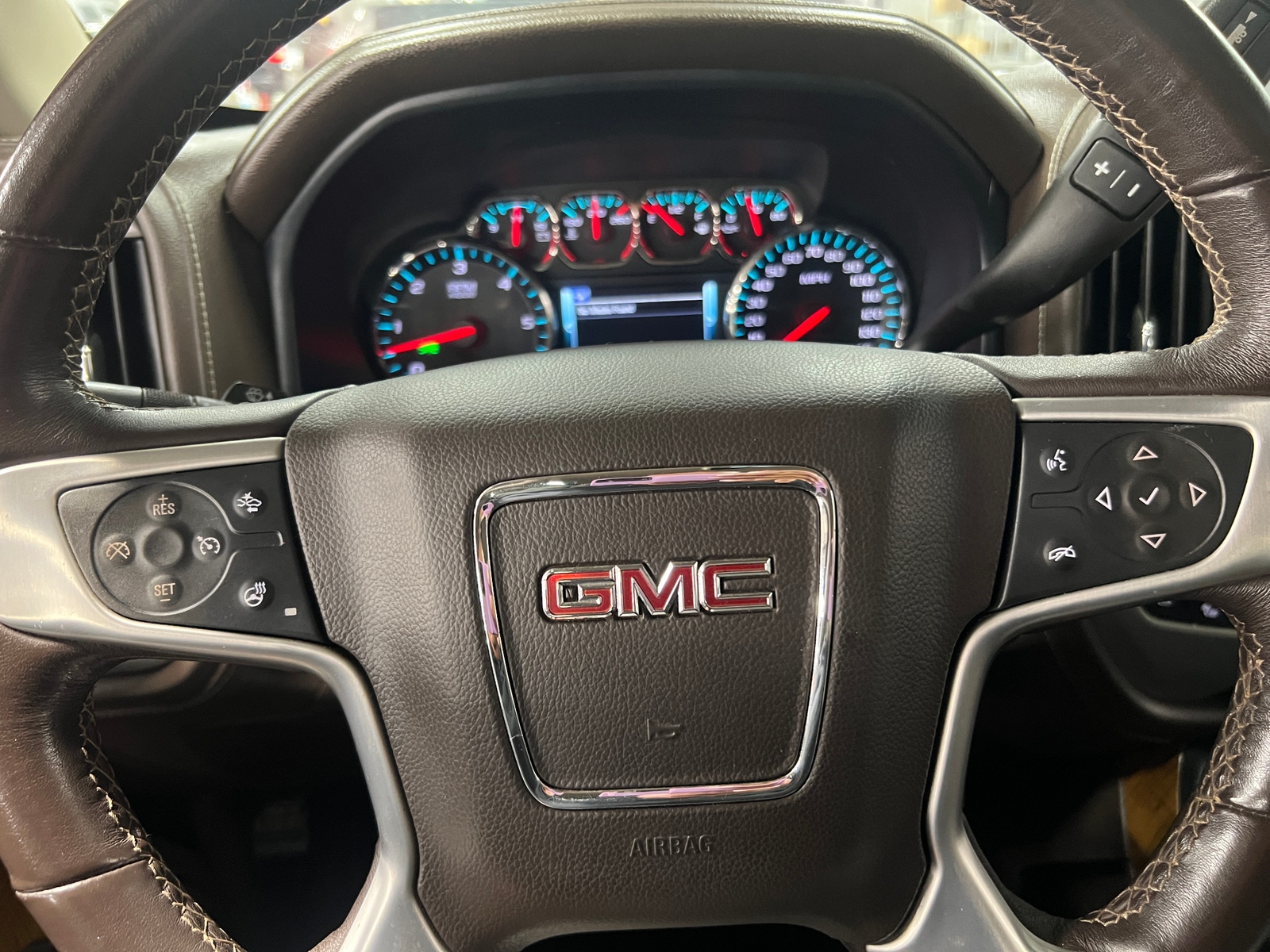 Thumbnail: 2018 GMC Sierra 1500 - 4