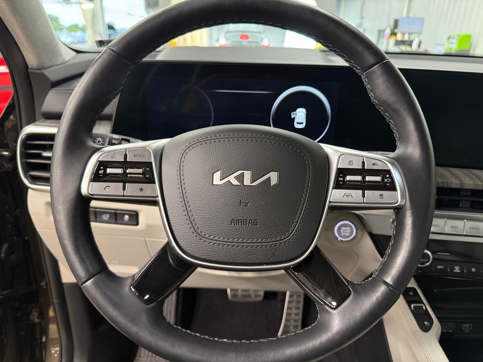 Thumbnail: 2024 Kia Telluride - 4