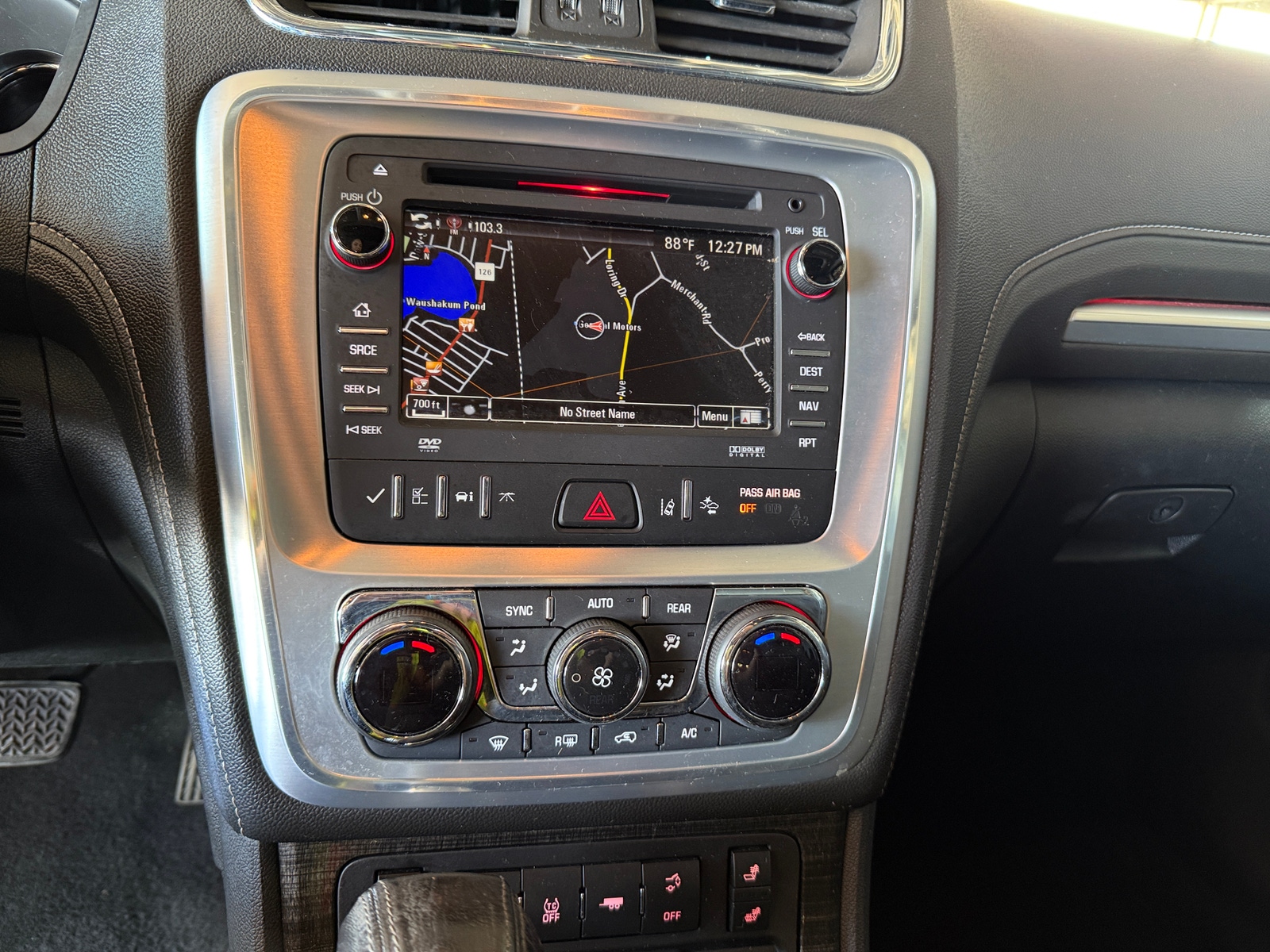 Thumbnail: 2015 GMC Acadia - 3