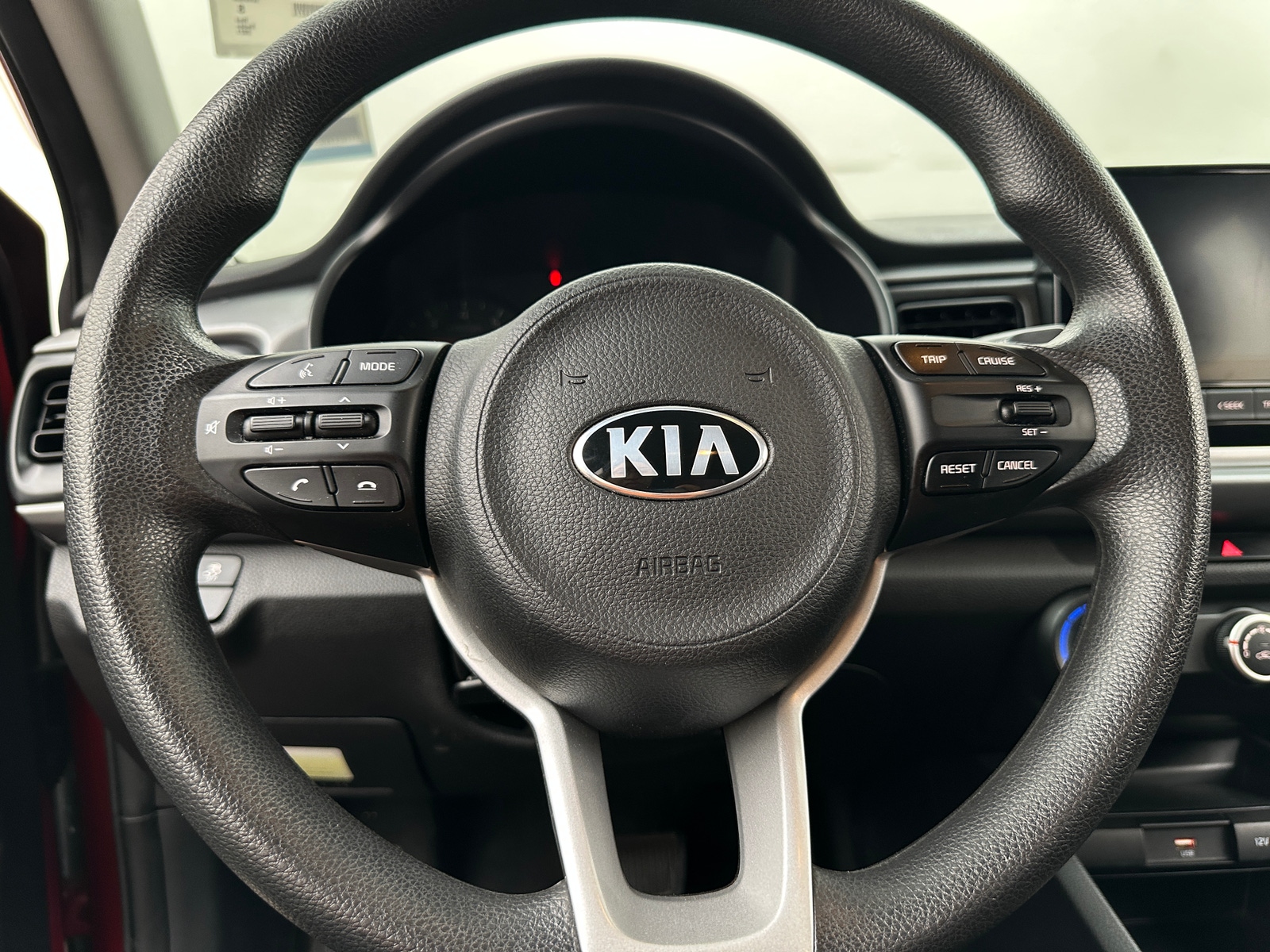 Thumbnail: 2021 Kia Rio - 5