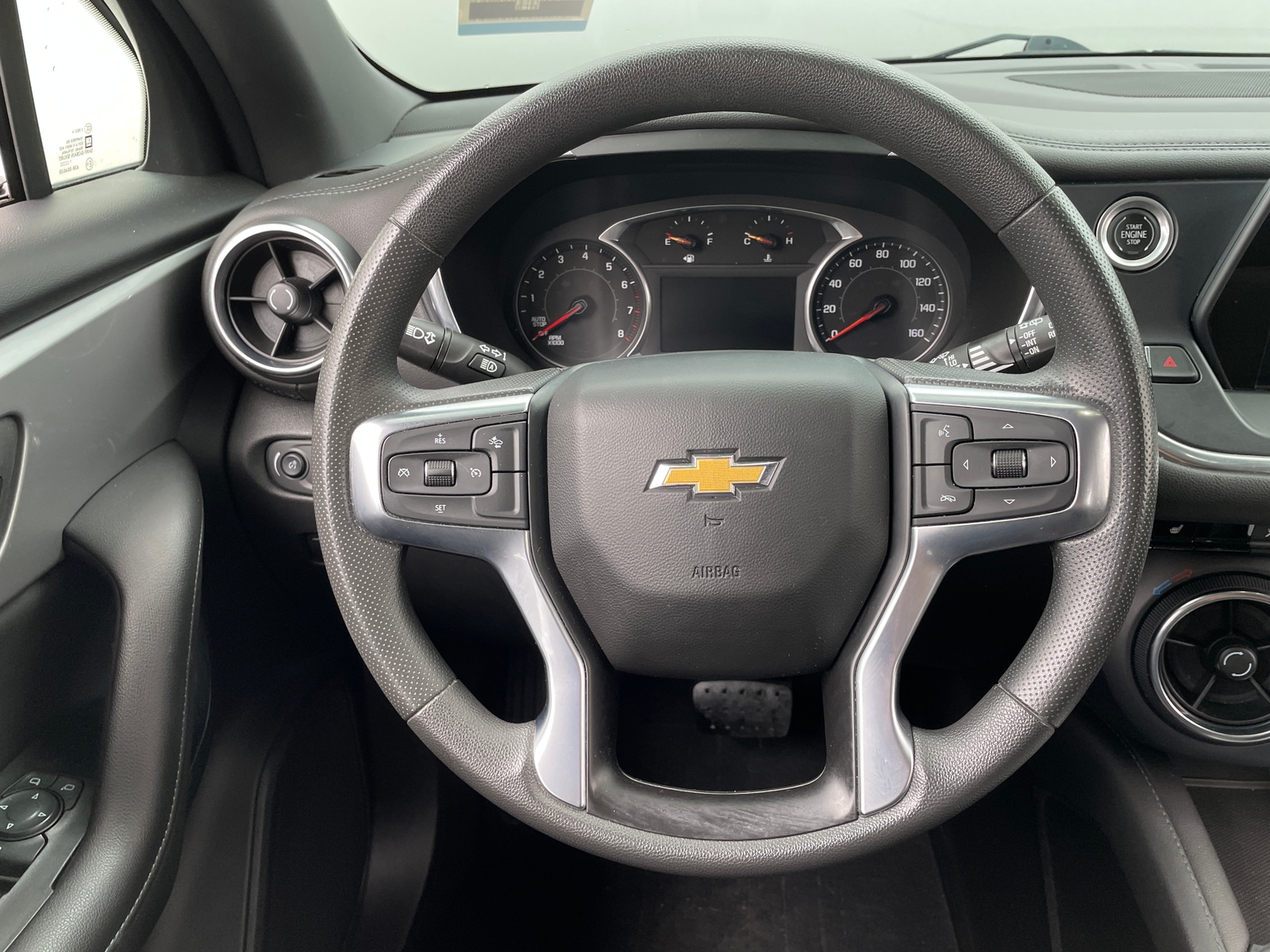 Thumbnail: 2022 Chevrolet Blazer - 5