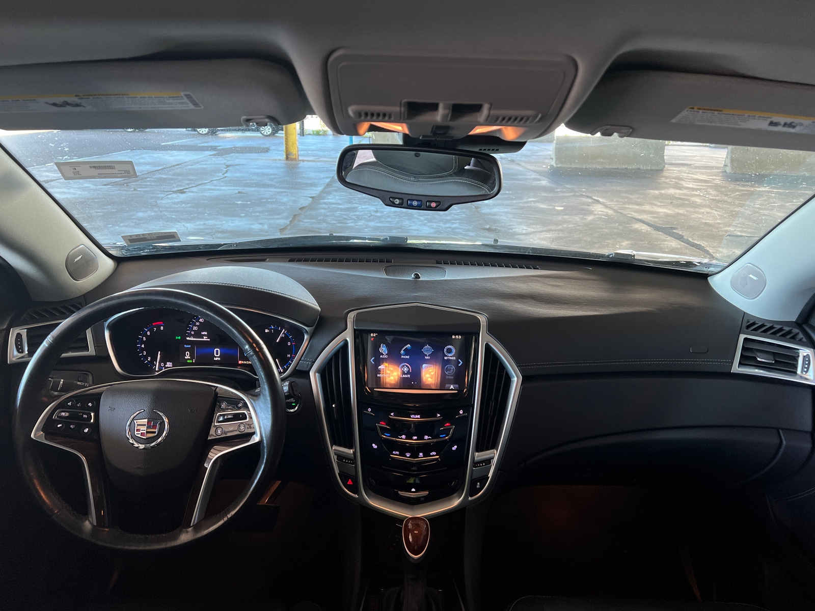 Thumbnail: 2016 Cadillac SRX - 2
