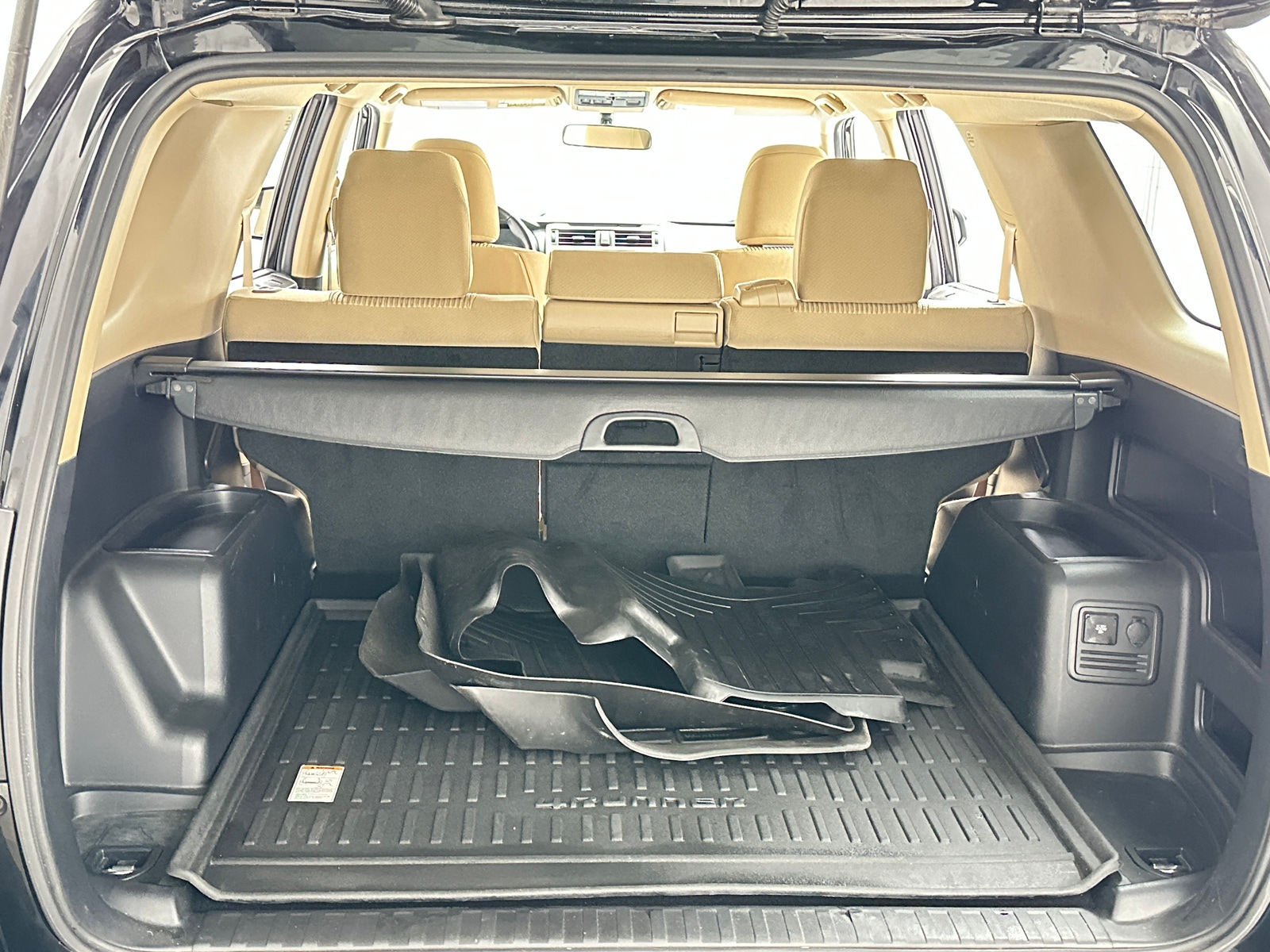 Thumbnail: 2015 Toyota 4Runner - 7