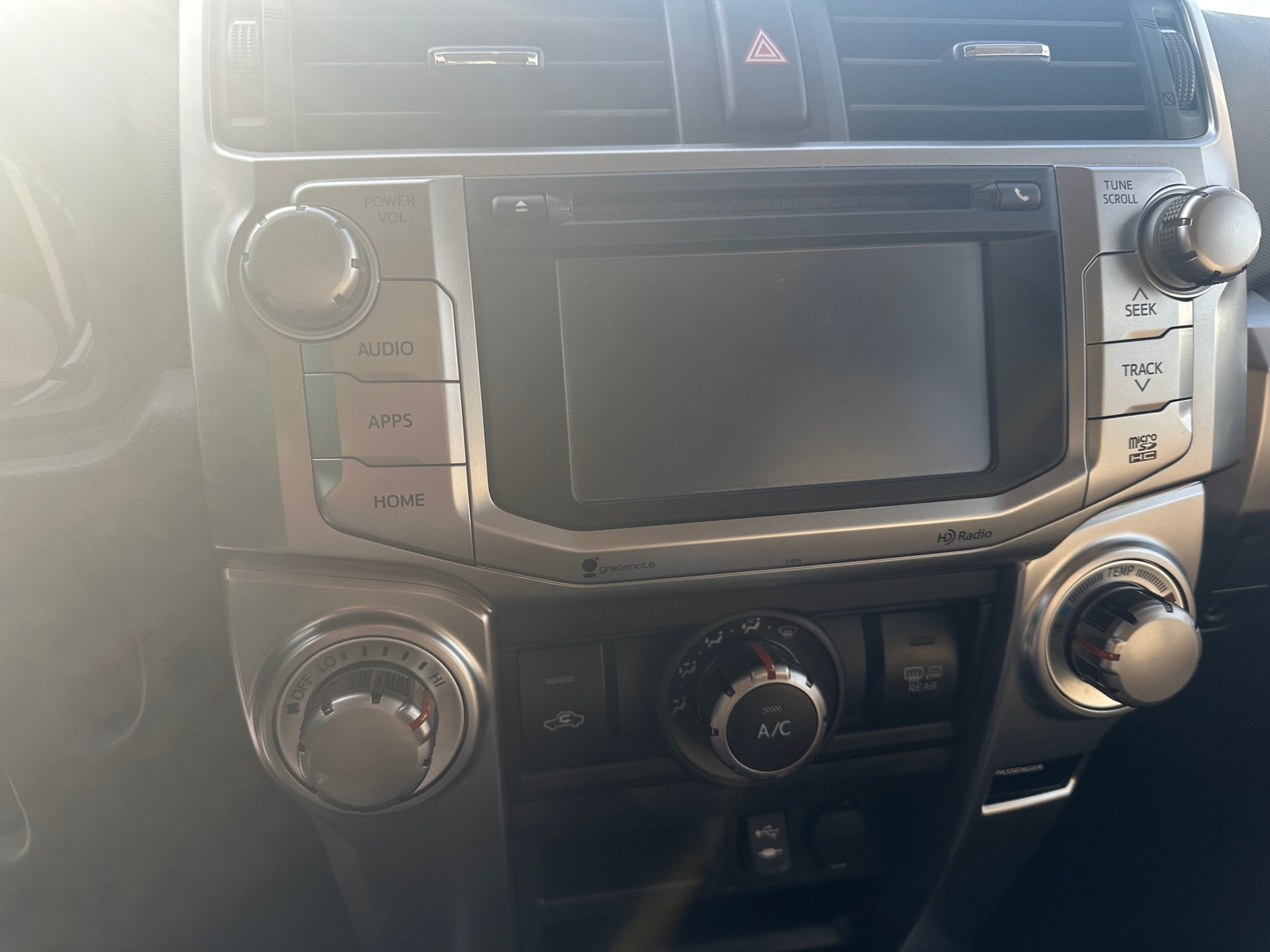 Thumbnail: 2015 Toyota 4Runner - 4