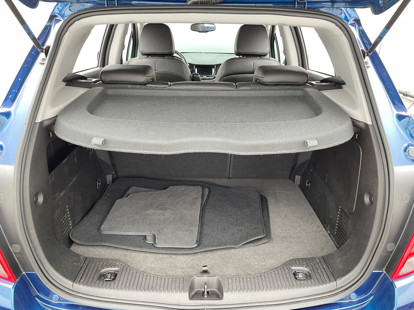 Thumbnail: 2019 Chevrolet Trax - 7