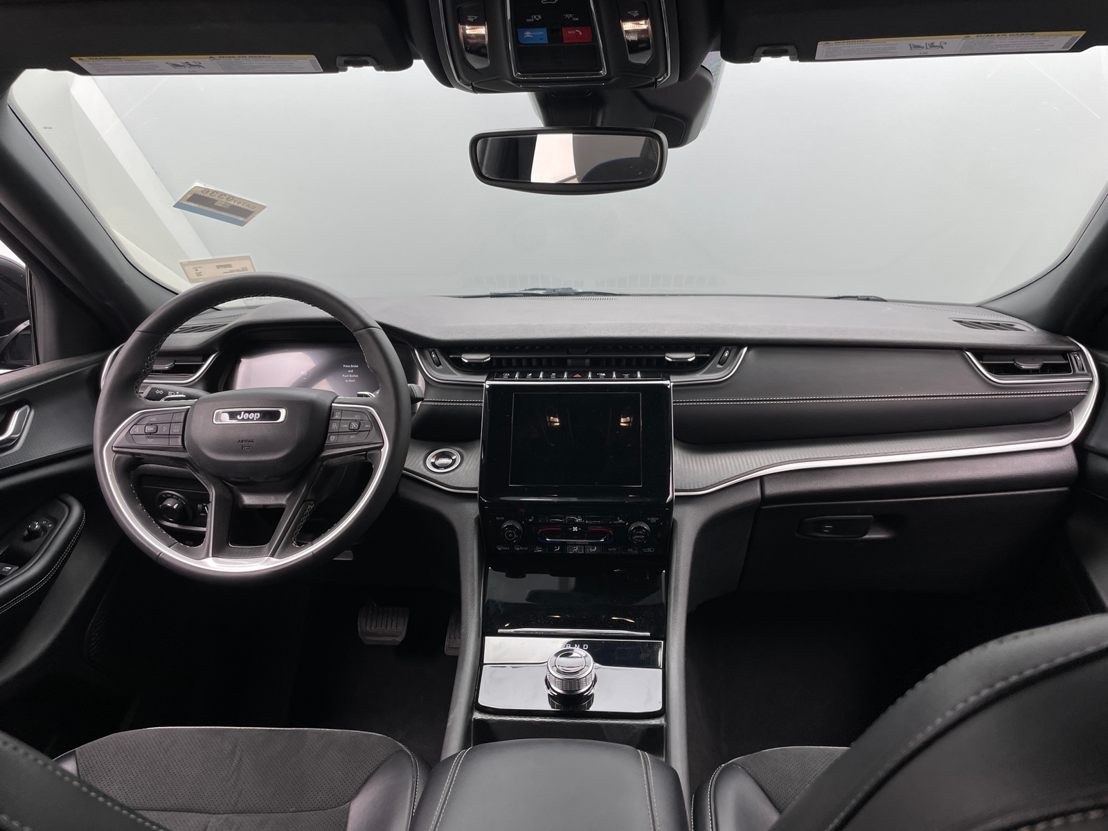 Thumbnail: 2024 Jeep Grand Cherokee - 3