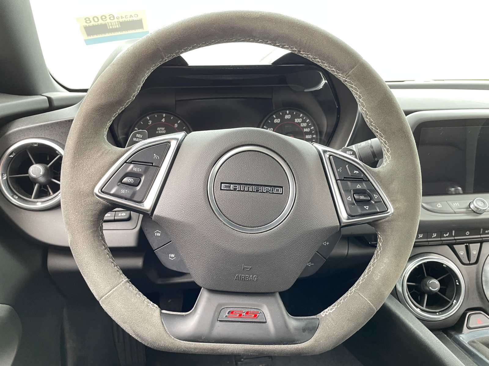 Thumbnail: 2018 Chevrolet Camaro - 4
